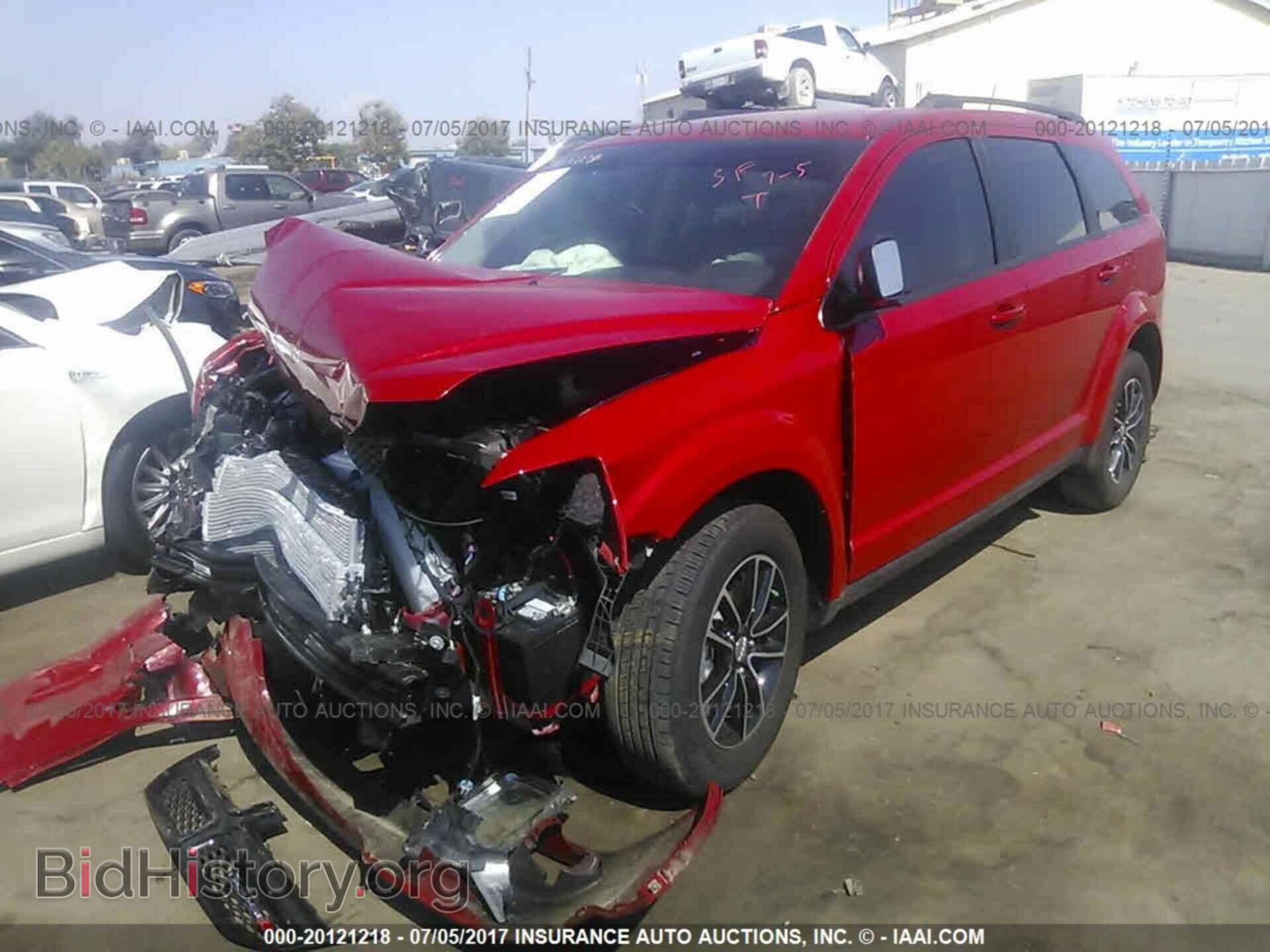 2017 Dodge Journey - VIN: 3C4PDCAB9HT577354 - Photo 2