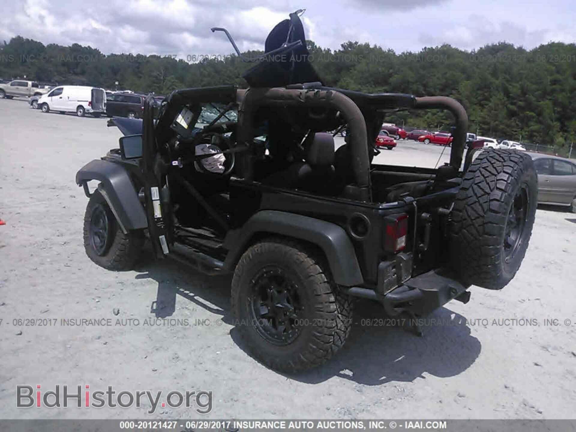 2014 Jeep Wrangler - VIN: 1C4AJWAG9EL147553 - Фото 3