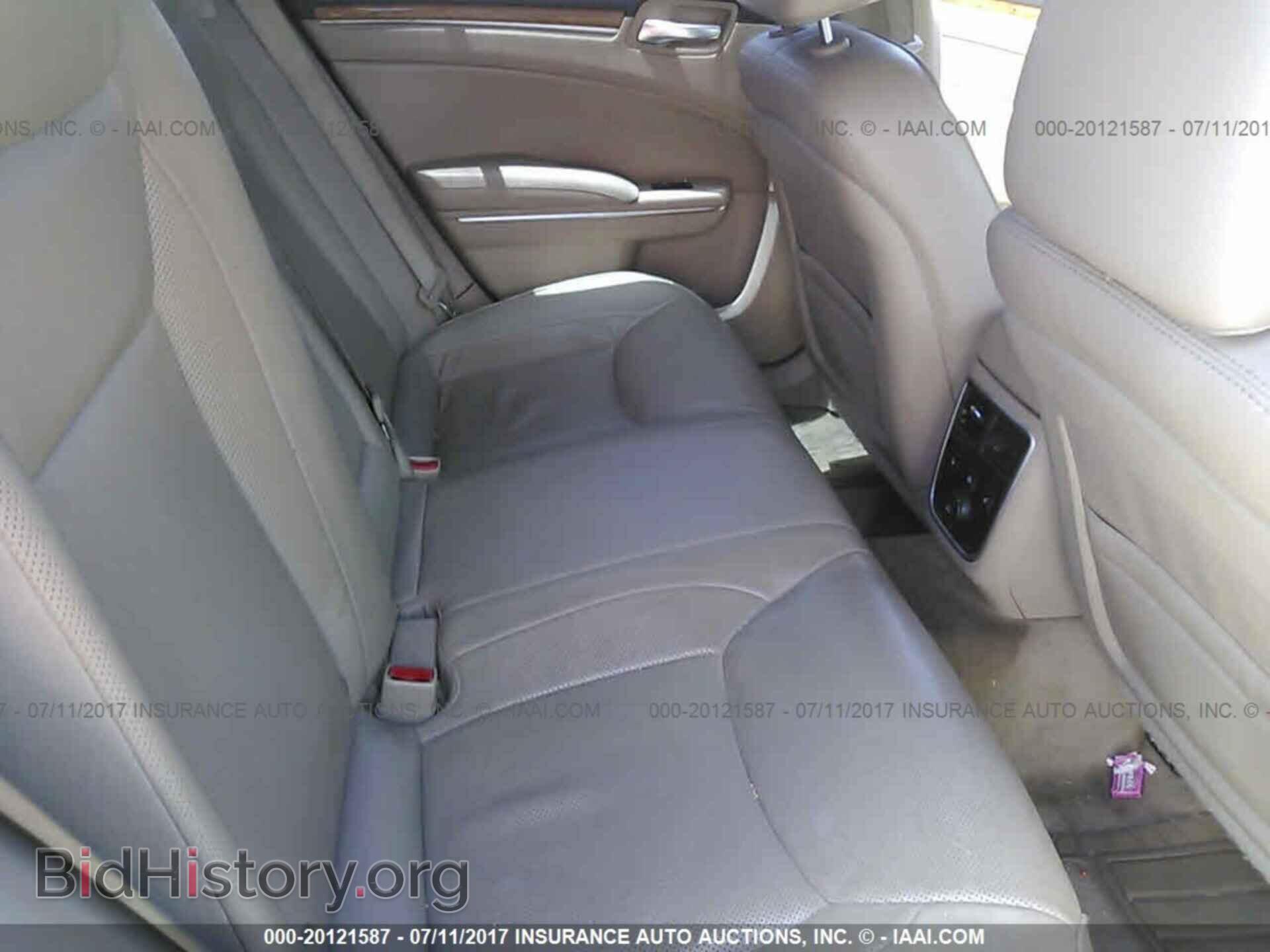 2013 Chrysler 300c - VIN: 2C3CCAEG4DH565857 - Фото 8