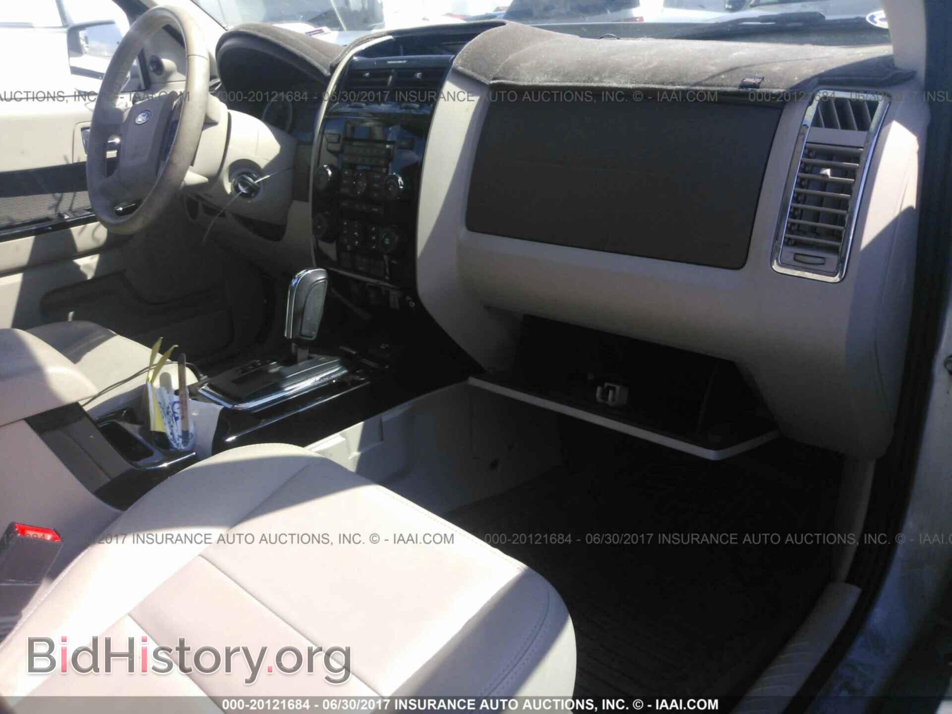 2011 Ford Escape - VIN: 1FMCU5K33BKC23299 - Photo 5