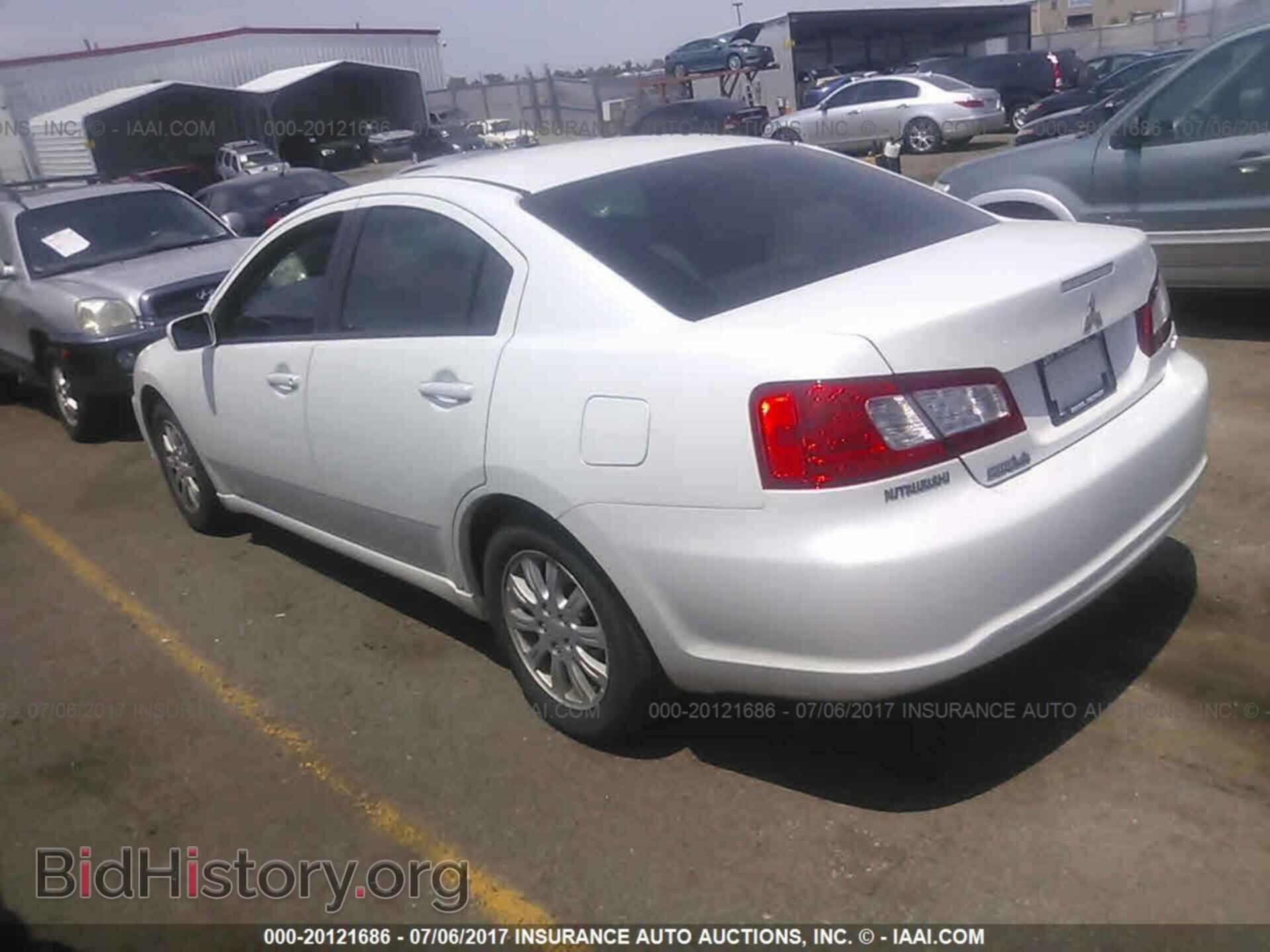 2011 Mitsubishi Galant - VIN: 4A32B2FF8BE029730 - Фото 3