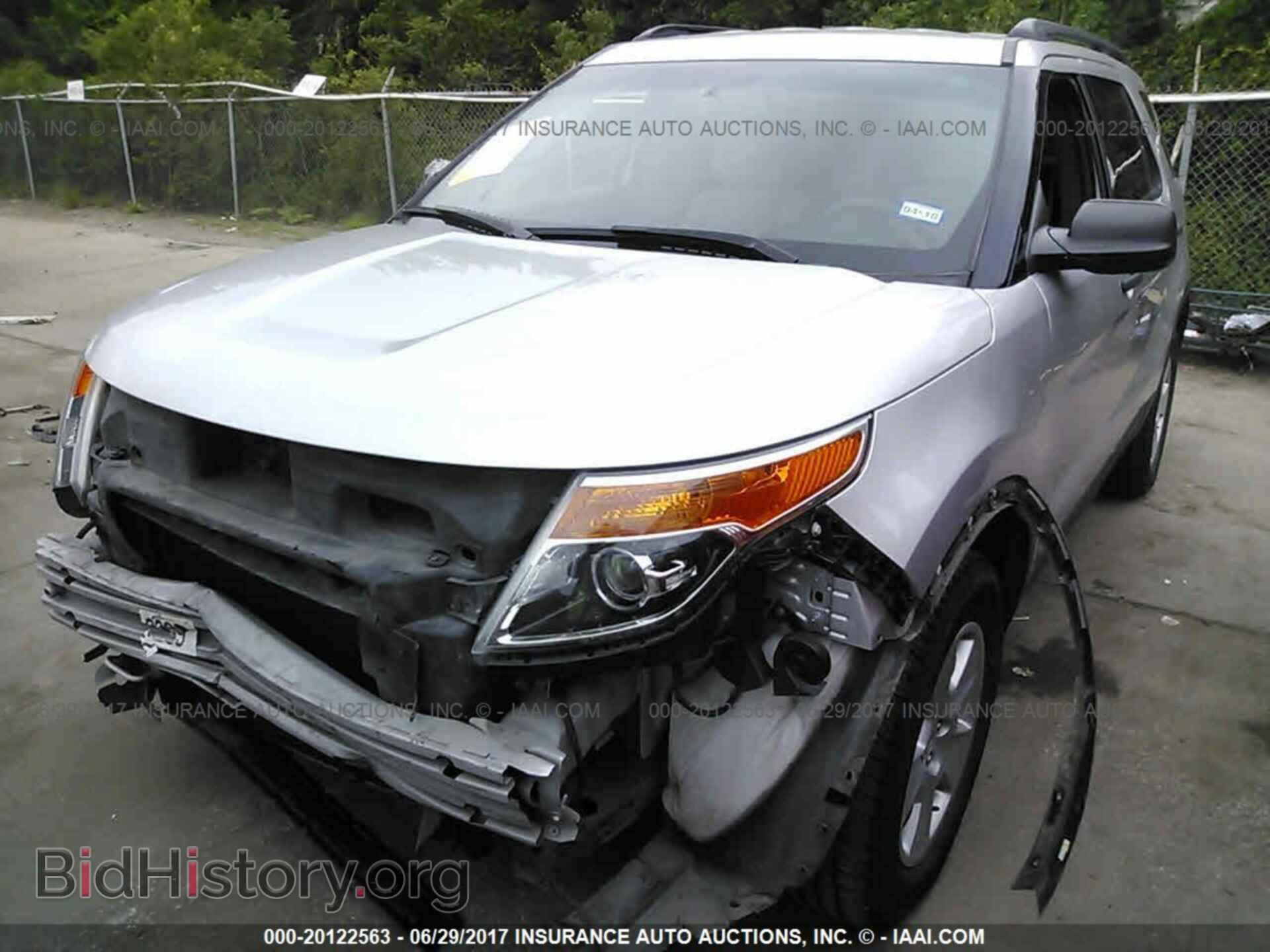 2011 Ford Explorer - VIN: 1FMHK8B80BGA54368 - Фото 2
