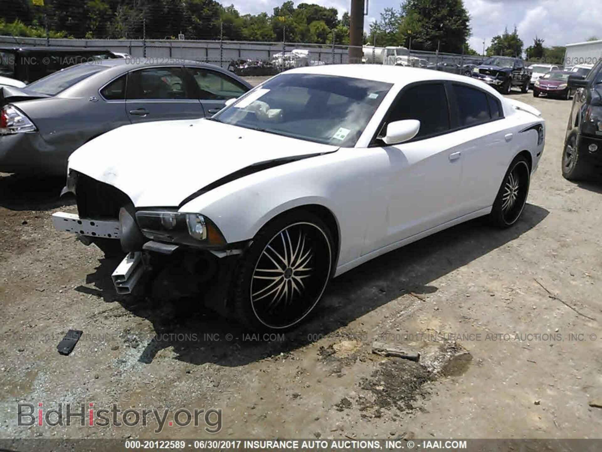 2014 Dodge Charger - VIN: 2C3CDXBG2EH191626 - Фото 2