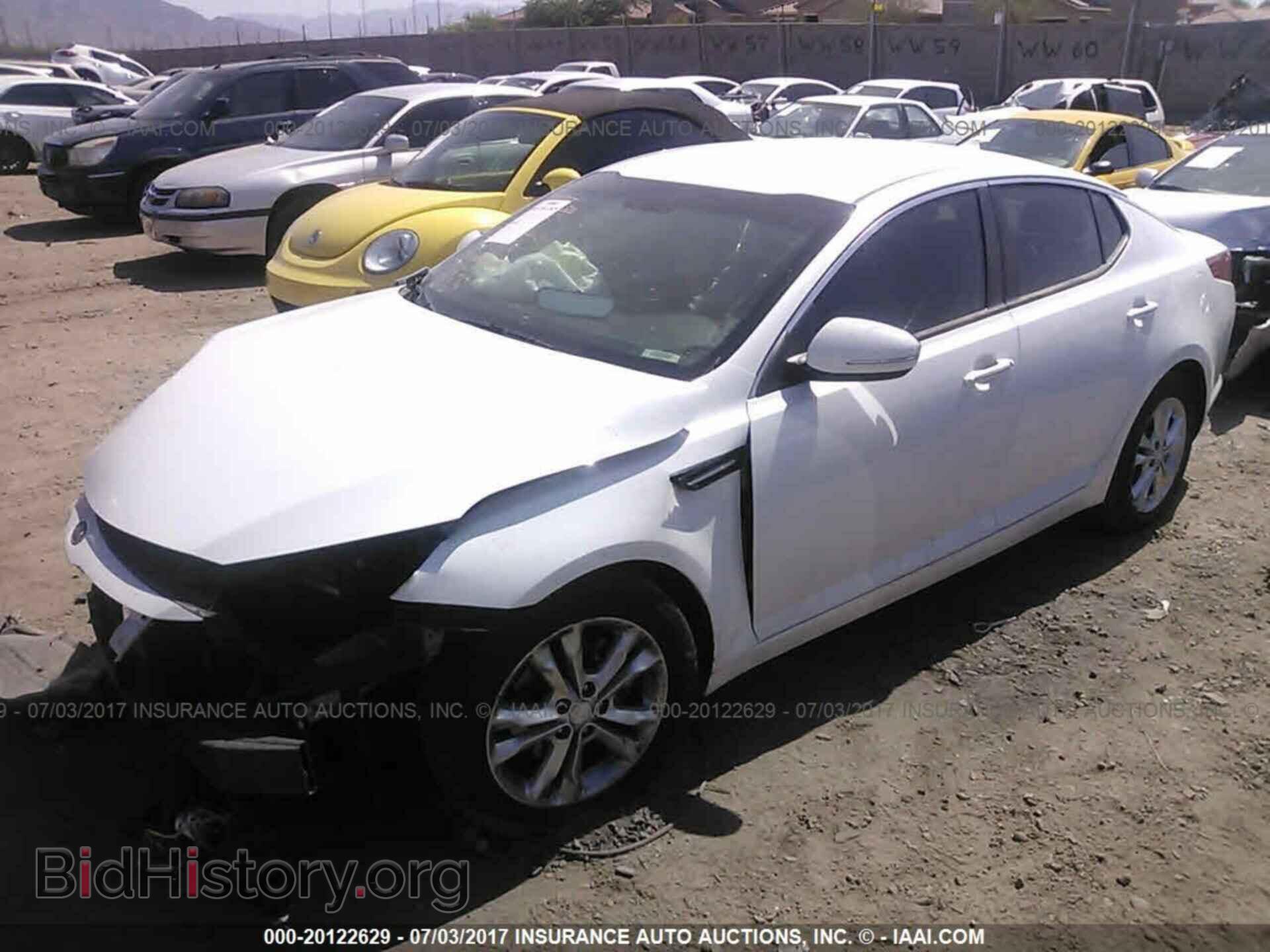 2012 Kia Optima - VIN: 5XXGM4A74CG045192 - Photo 2