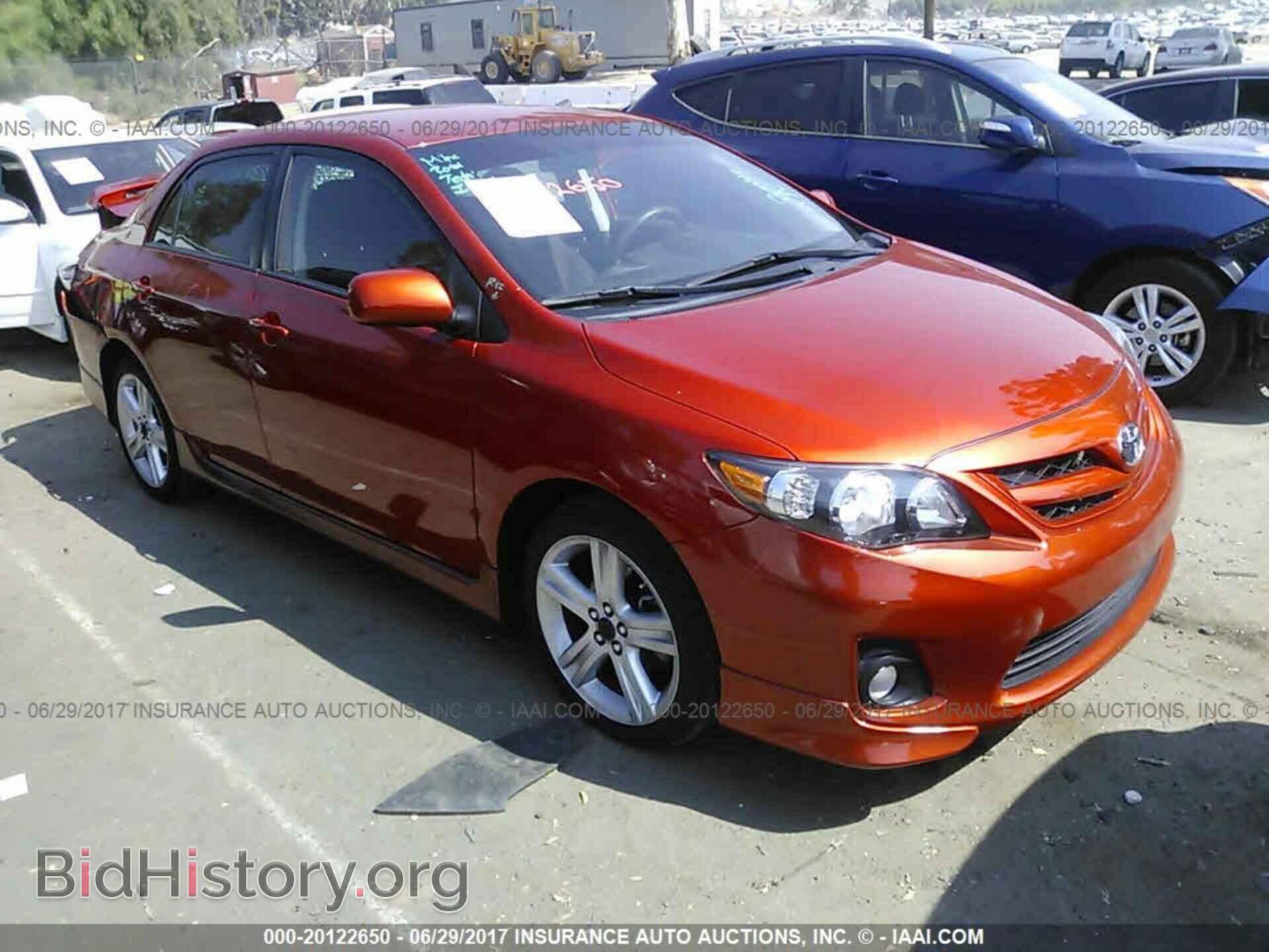 Photo 2T1BU4EE8DC084833 - Toyota Corolla 2013