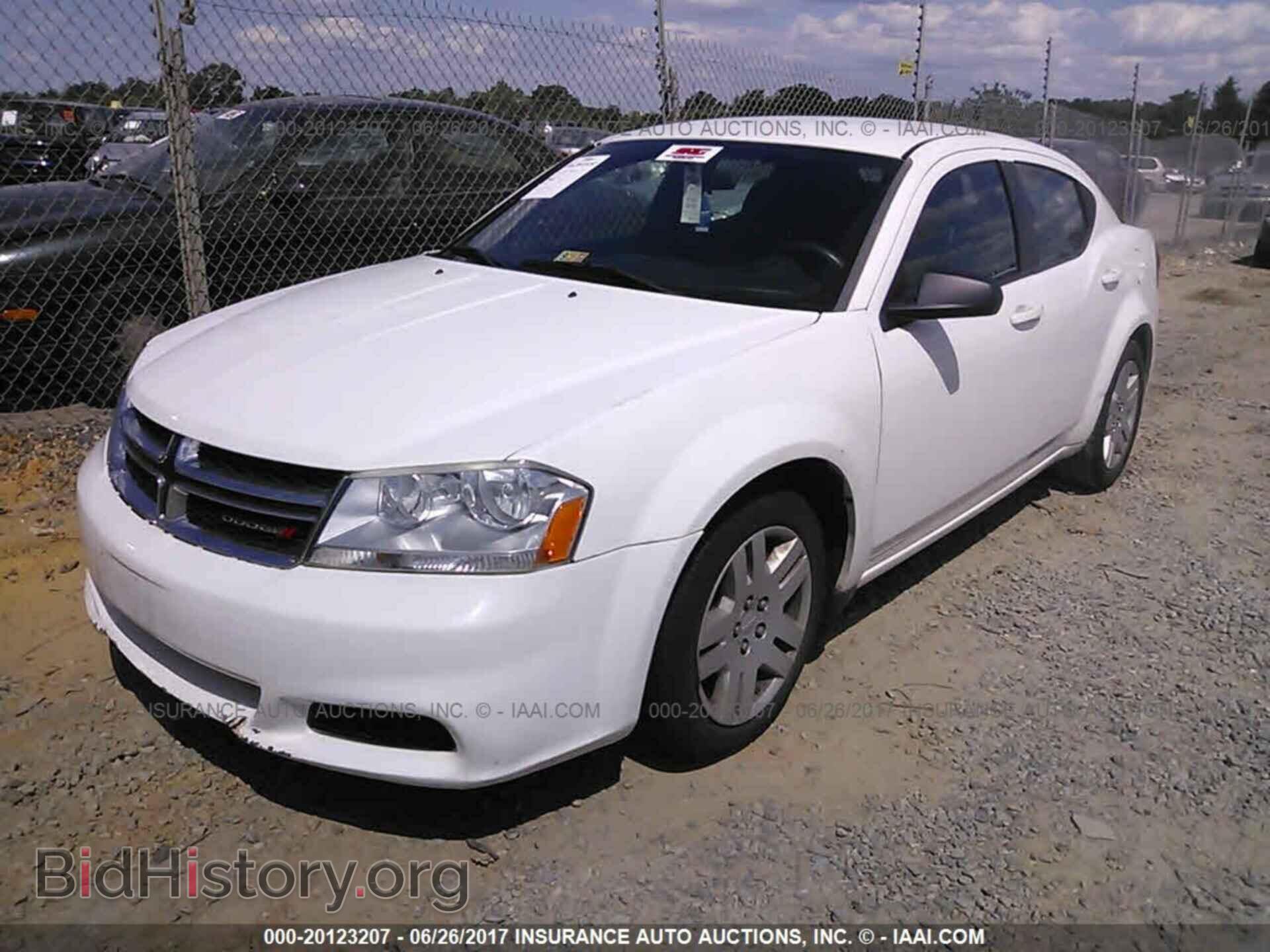 2011 Dodge Avenger - VIN: 1B3BD4FBXBN616504 - Photo 2