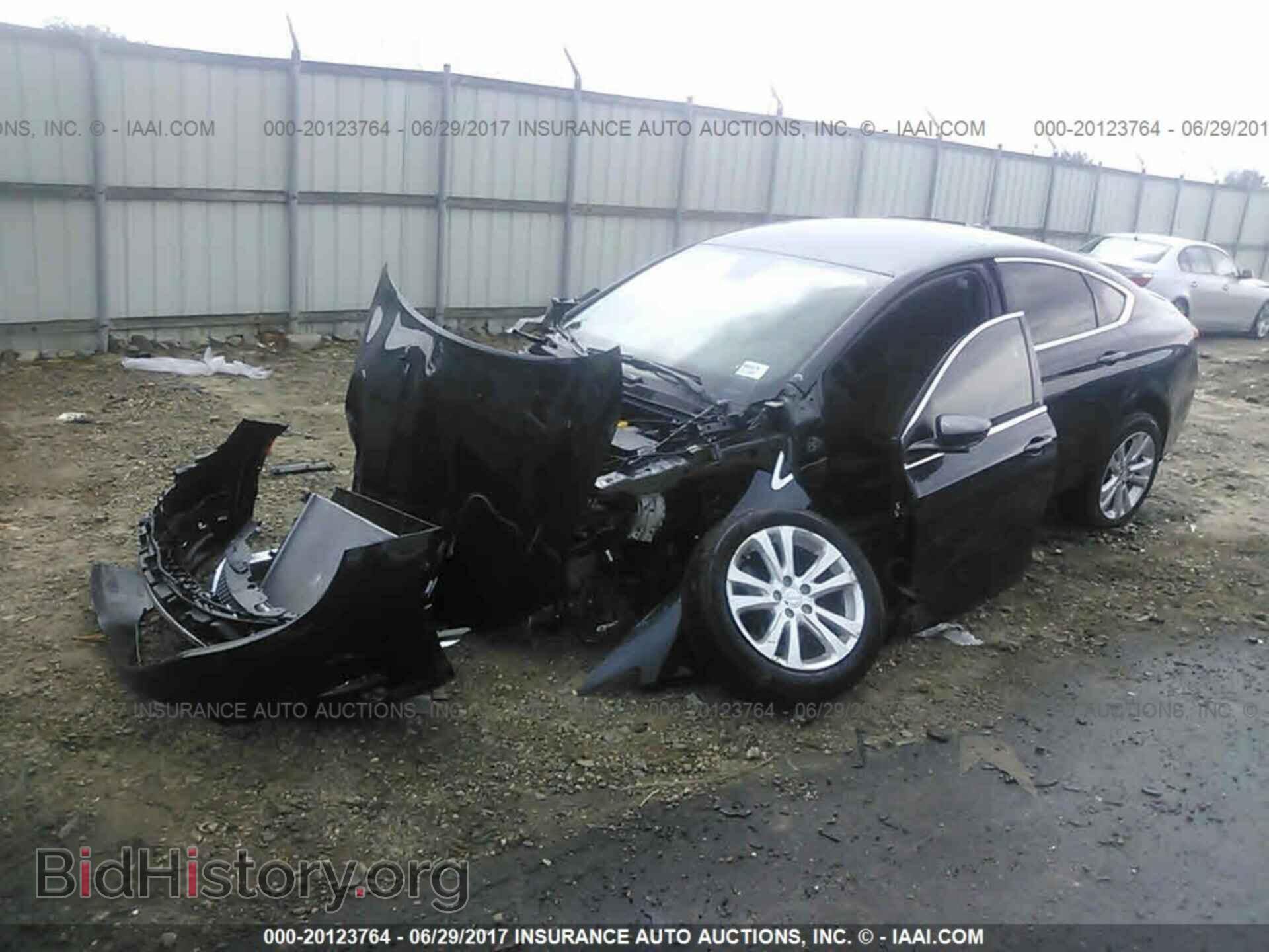 2017 Chrysler 200 - VIN: 1C3CCCAB7HN508376 - Фото 2