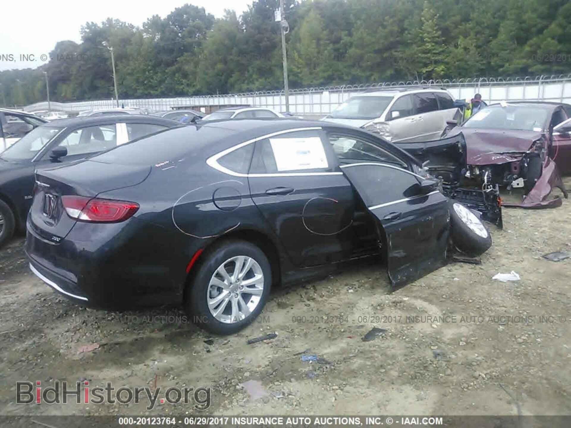 2017 Chrysler 200 - VIN: 1C3CCCAB7HN508376 - Фото 4