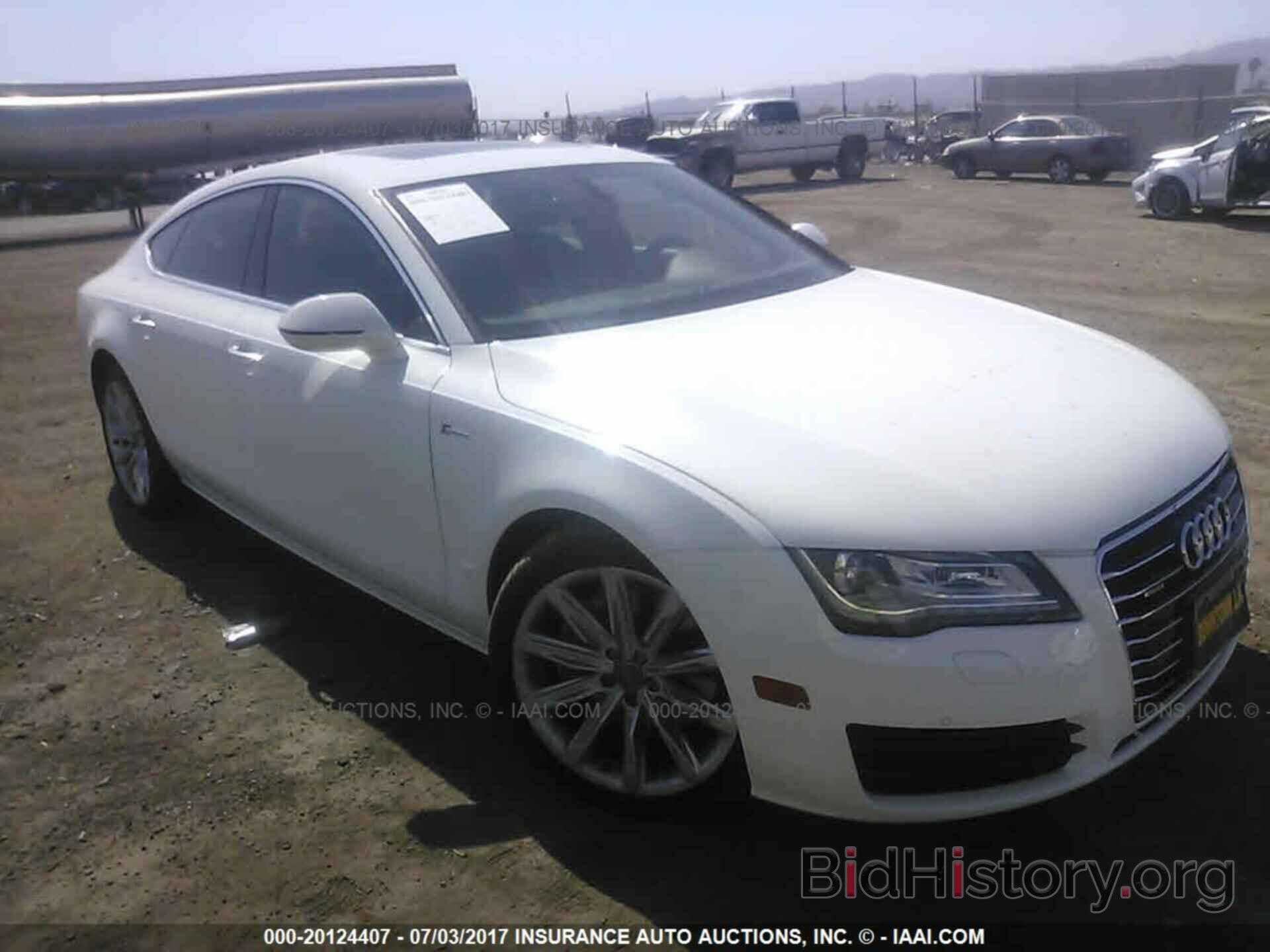 Photo WAUYGAFC0DN003721 - Audi A7 2013