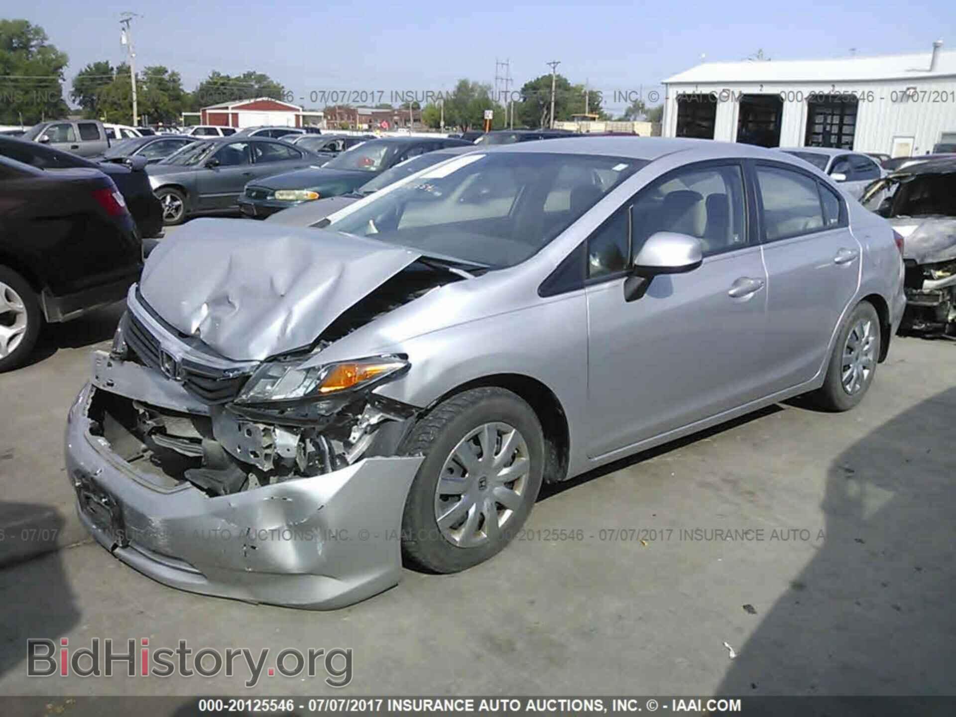 2012 Honda Civic - VIN: 19XFB2F58CE072739 - Фото 2