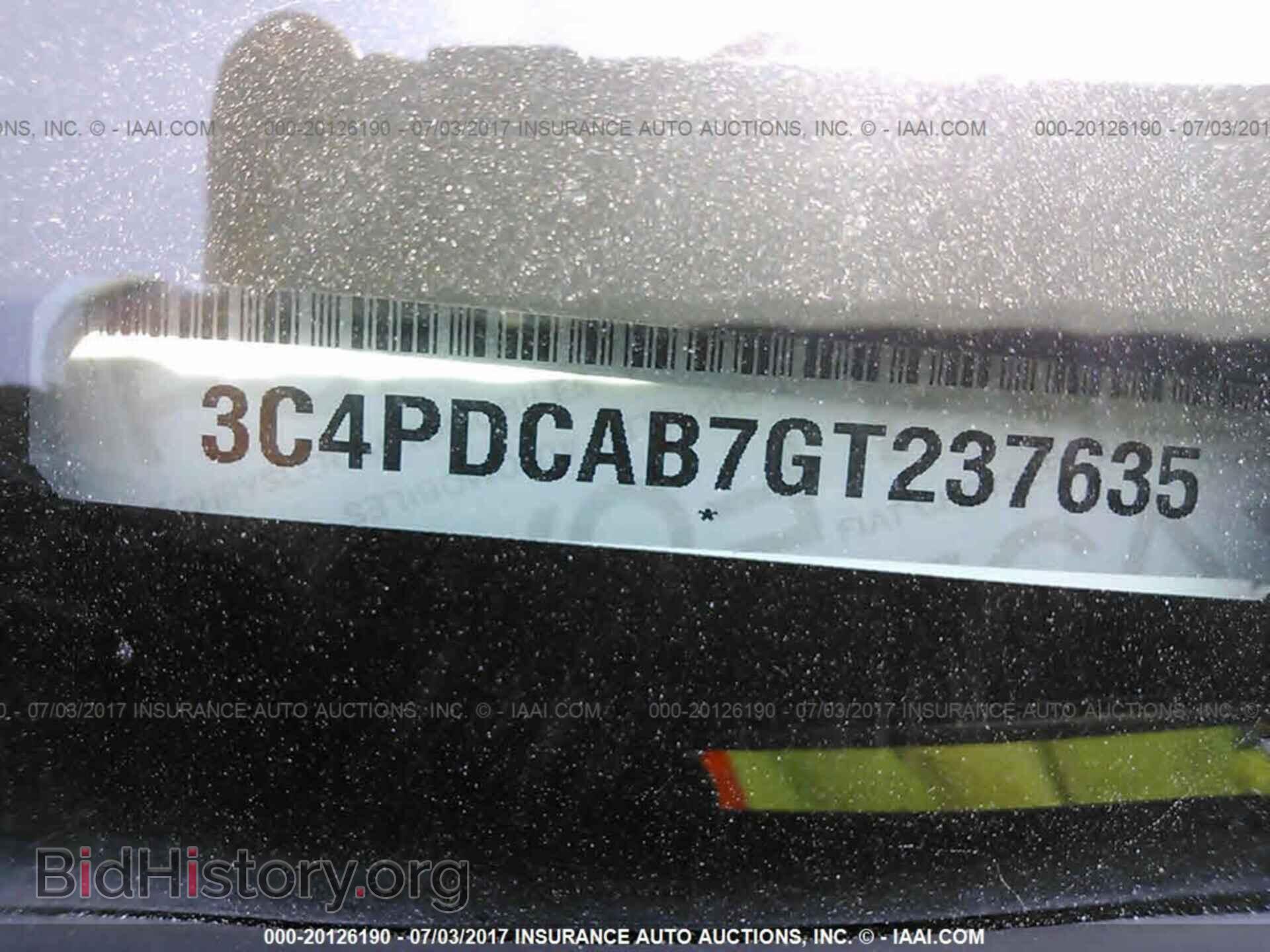 2016 Dodge Journey - VIN: 3C4PDCAB7GT237635 - Photo 9
