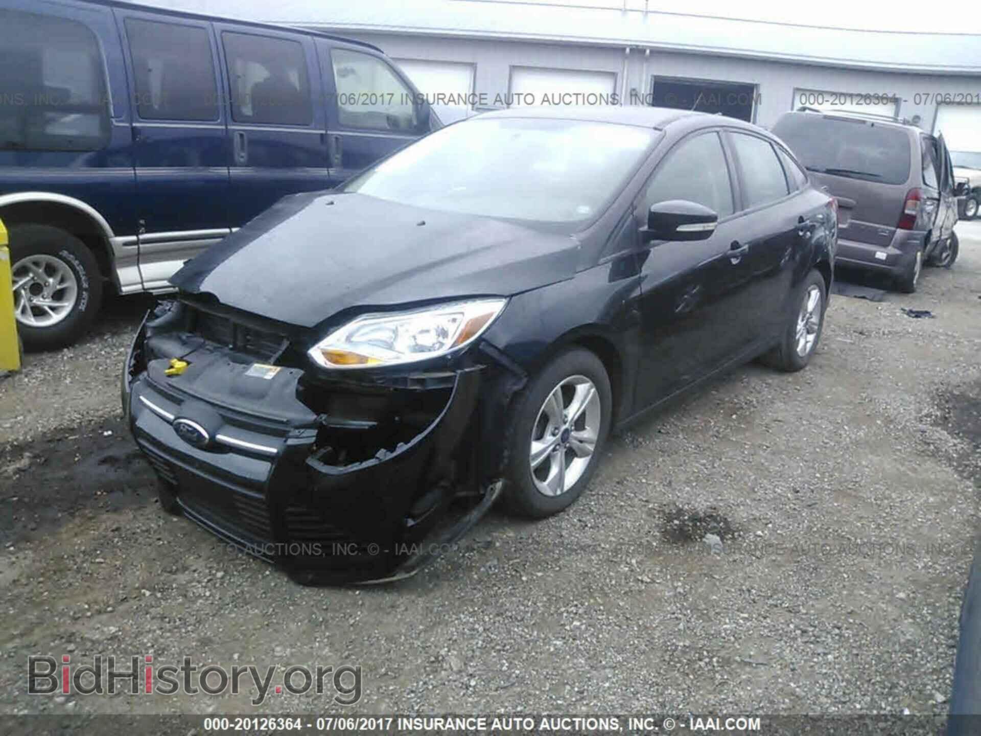 2014 Ford Focus - VIN: 1FADP3F29EL235287 - Фото 2