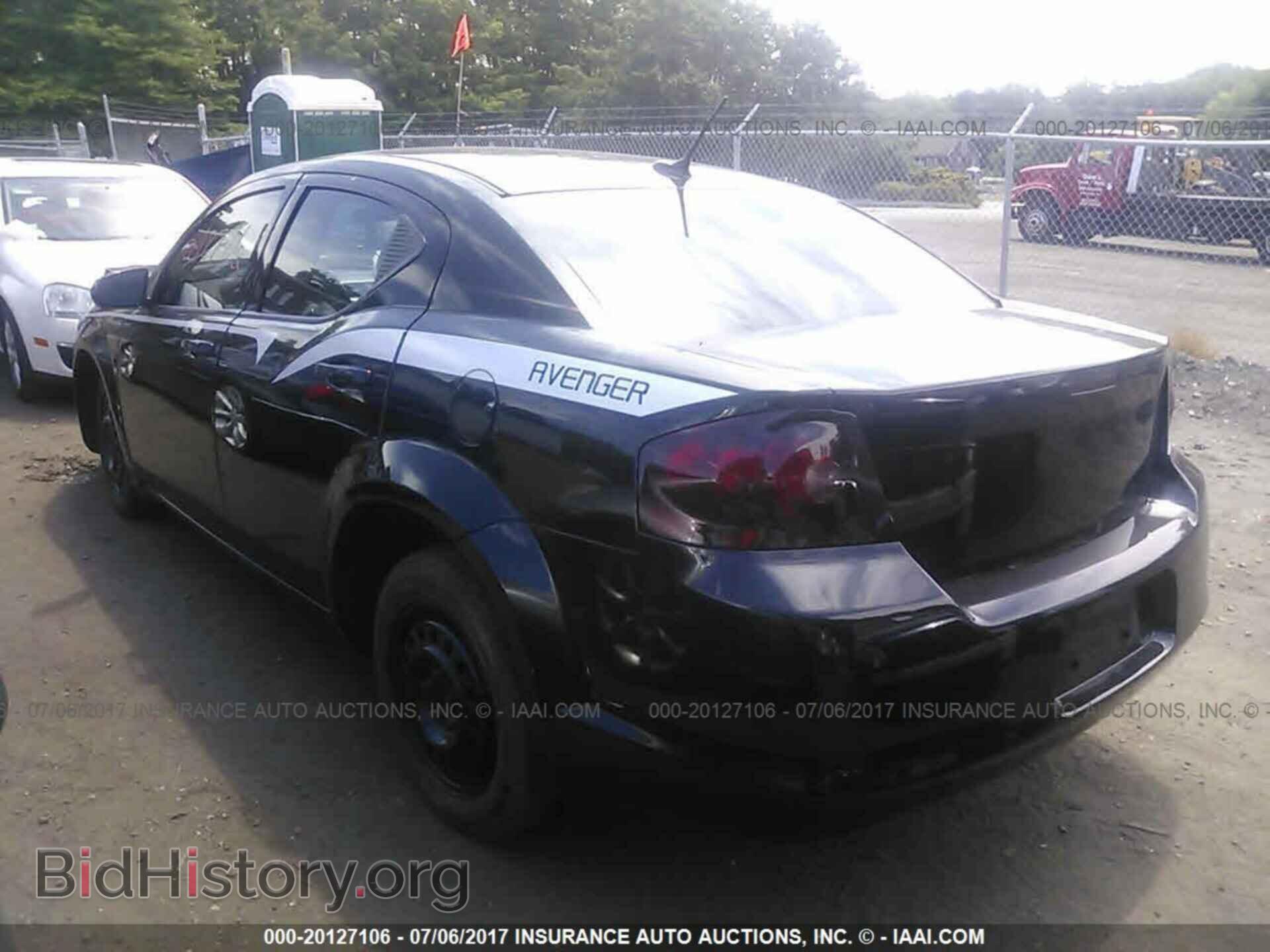 2012 Dodge Avenger - VIN: 1C3CDZAB2CN215140 - Photo 3