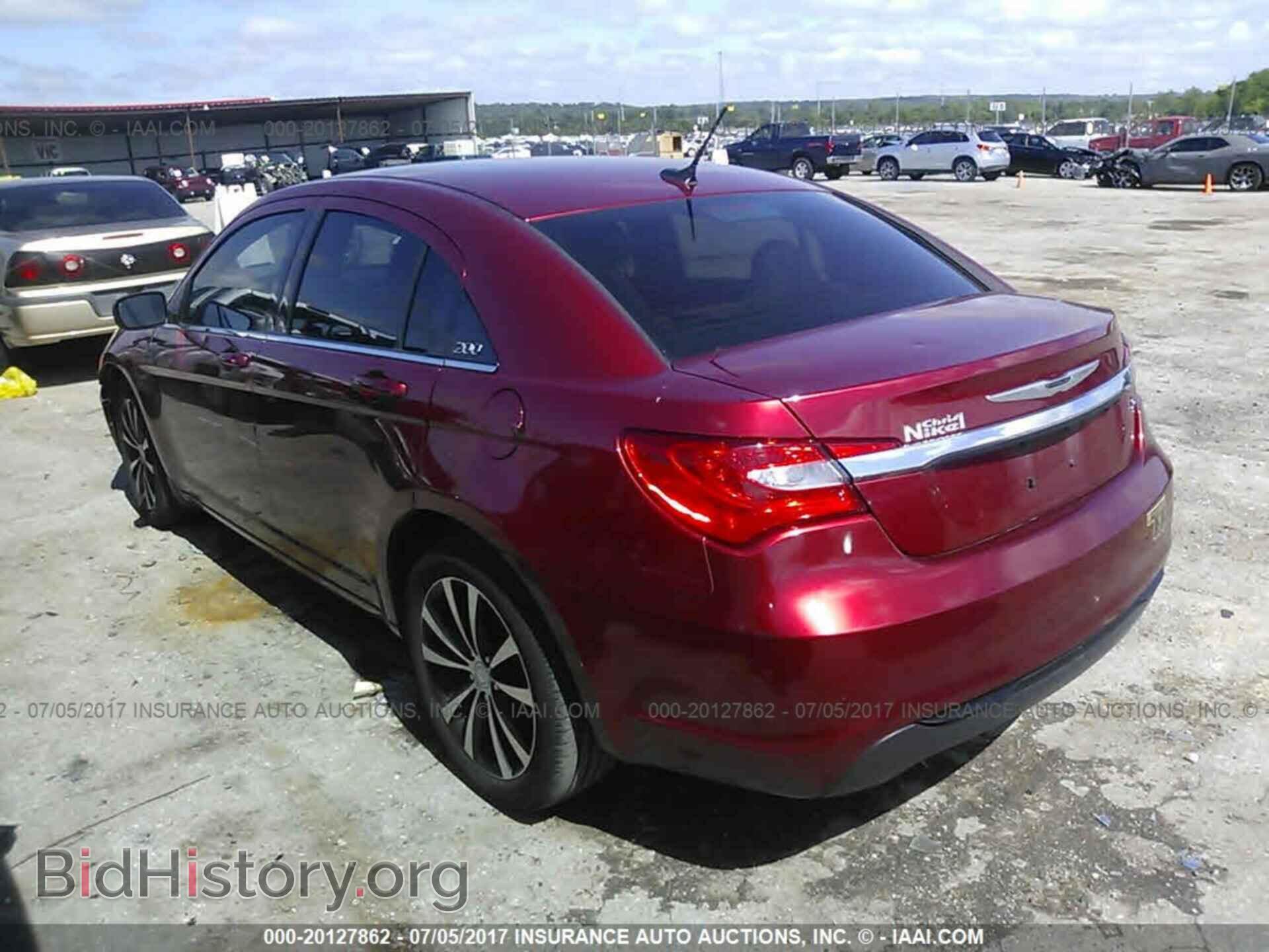 2013 Chrysler 200 - VIN: 1C3CCBBB5DN651314 - Фото 3