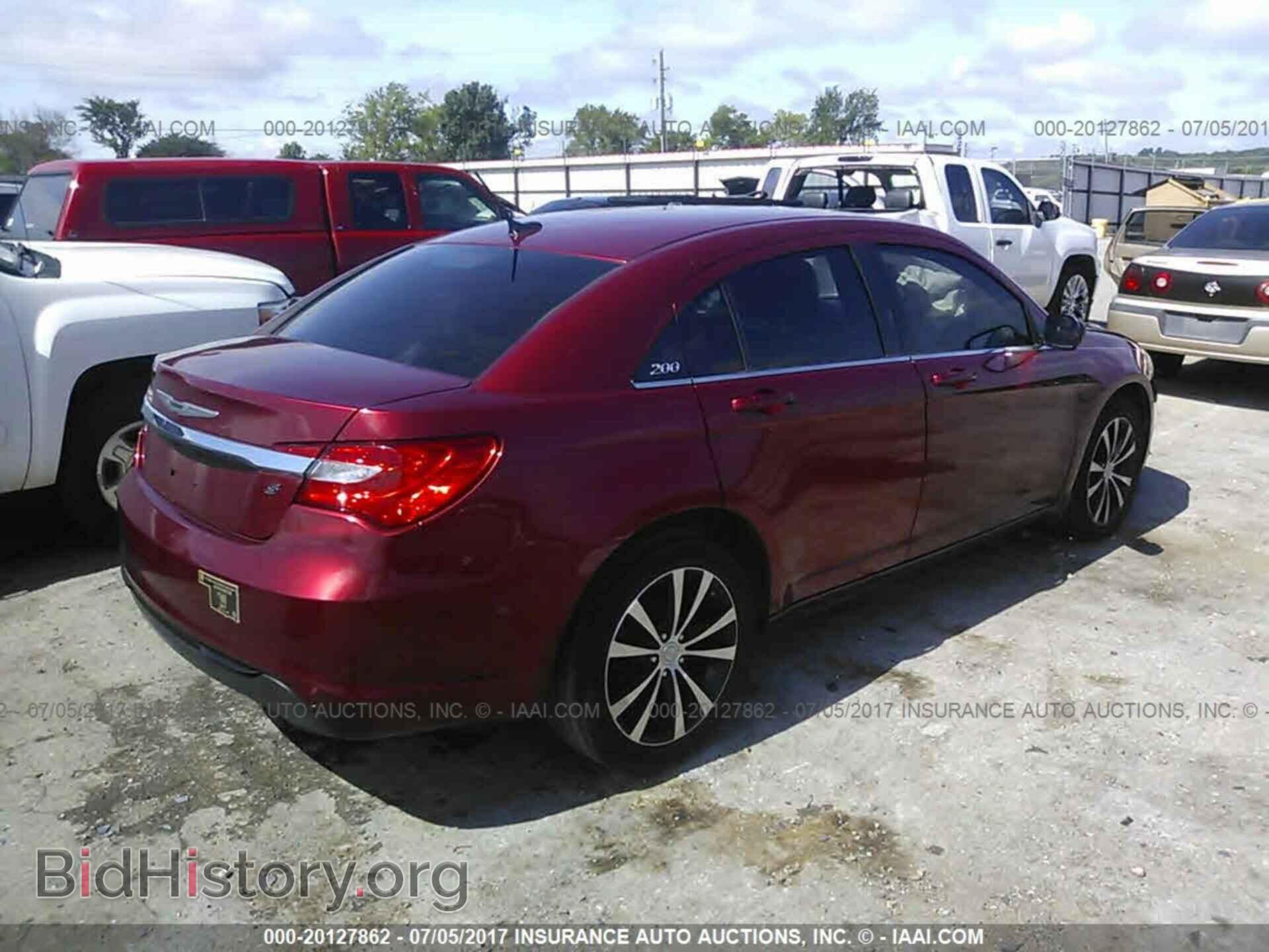 2013 Chrysler 200 - VIN: 1C3CCBBB5DN651314 - Фото 4