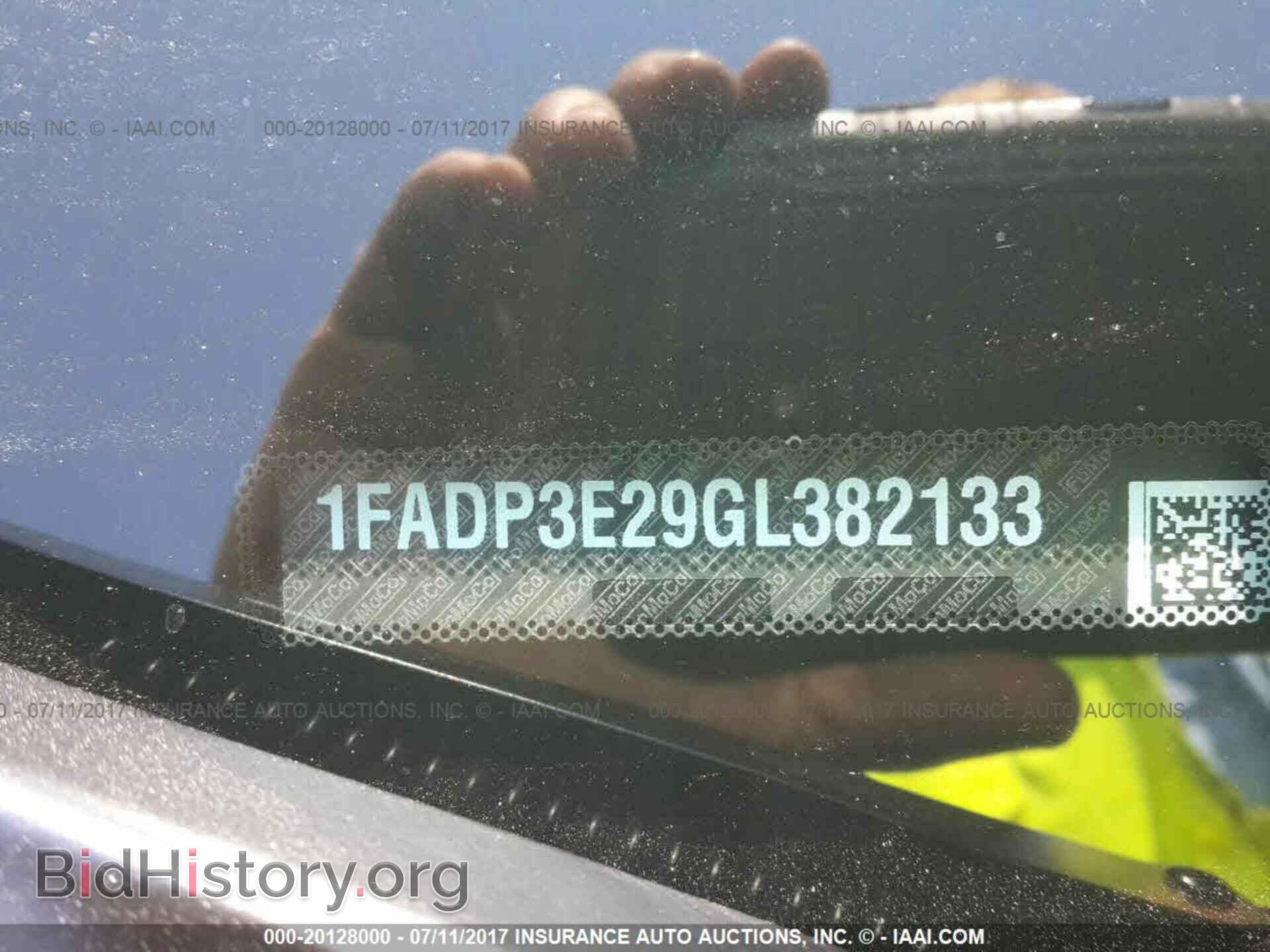 2016 Ford Focus - VIN: 1FADP3E29GL382133 - Фото 9