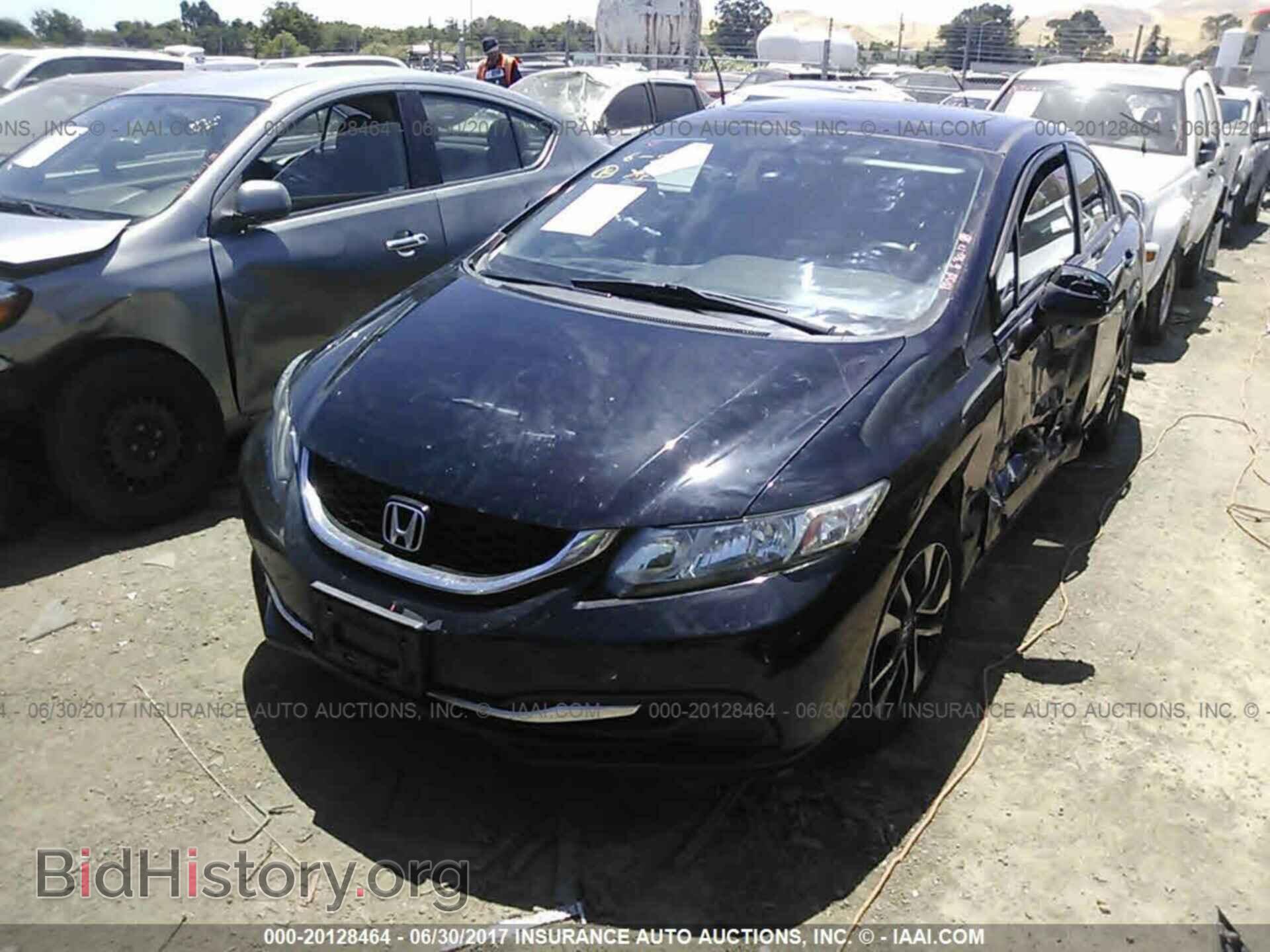 2013 Honda Civic - VIN: 19XFB2F81DE210228 - Photo 2