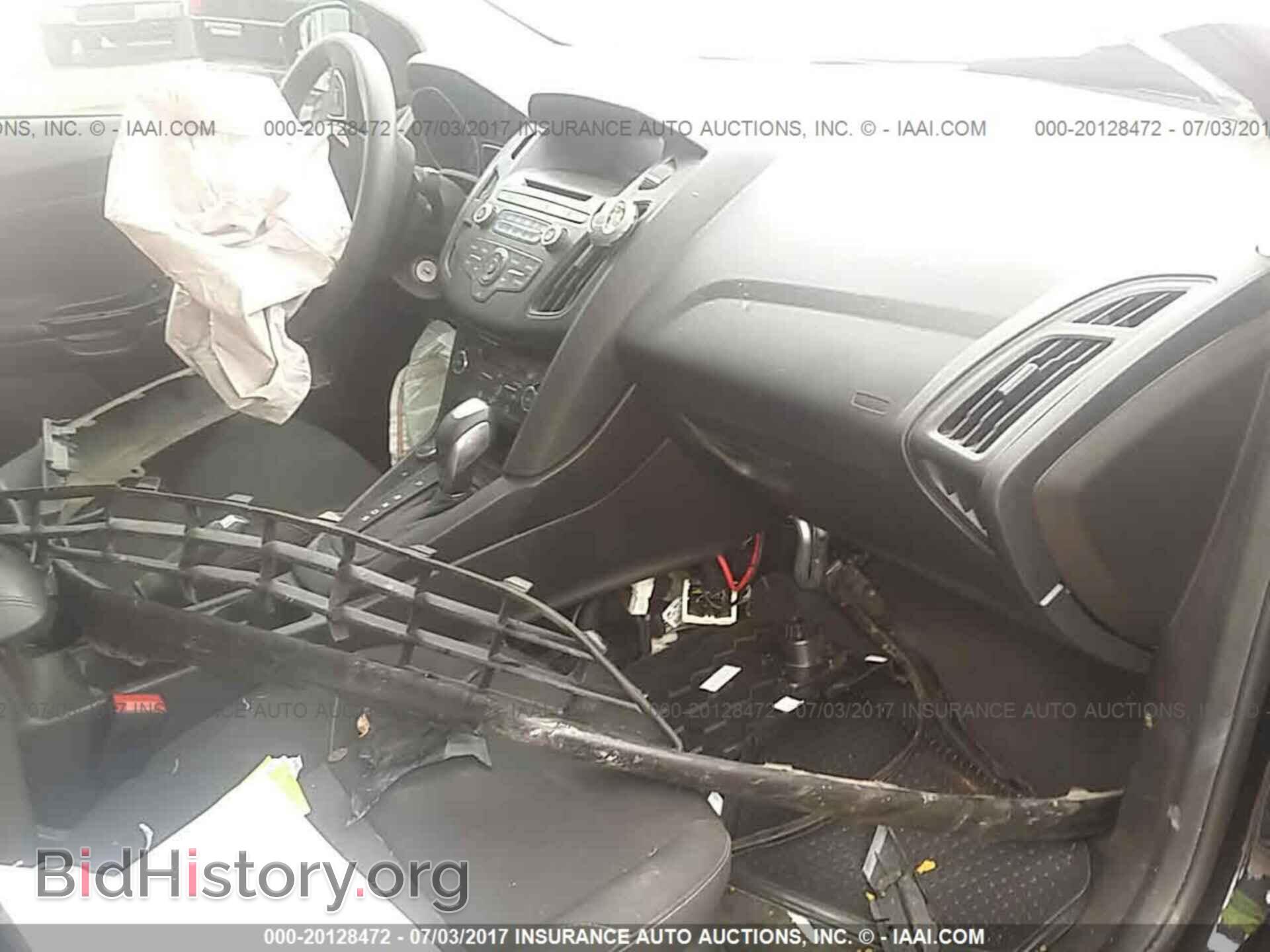 2016 Ford Focus - VIN: 1FADP3FE0GL244036 - Photo 5
