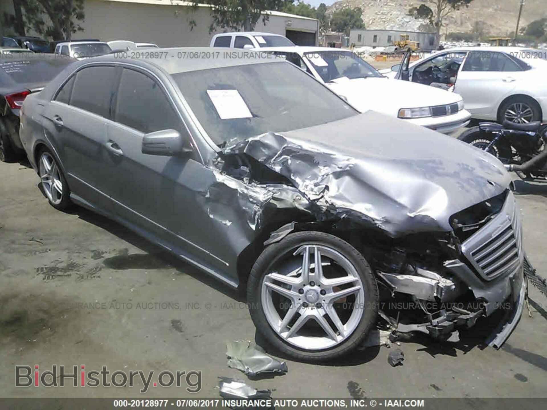 Photo WDDHF5GB4BA455202 - Mercedes-benz E 2011