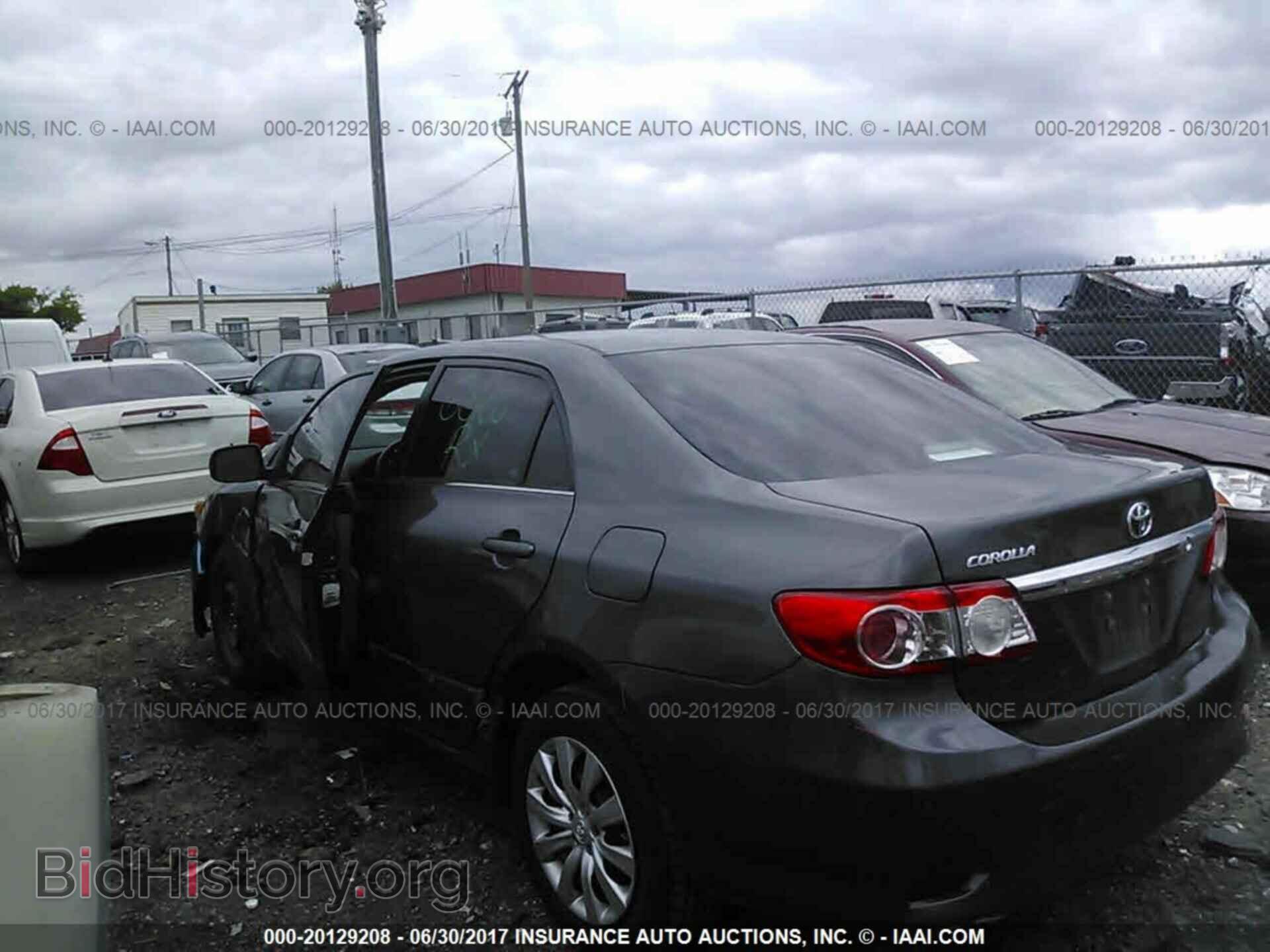 2013 Toyota Corolla - VIN: 5YFBU4EE6DP111950 - Фото 3