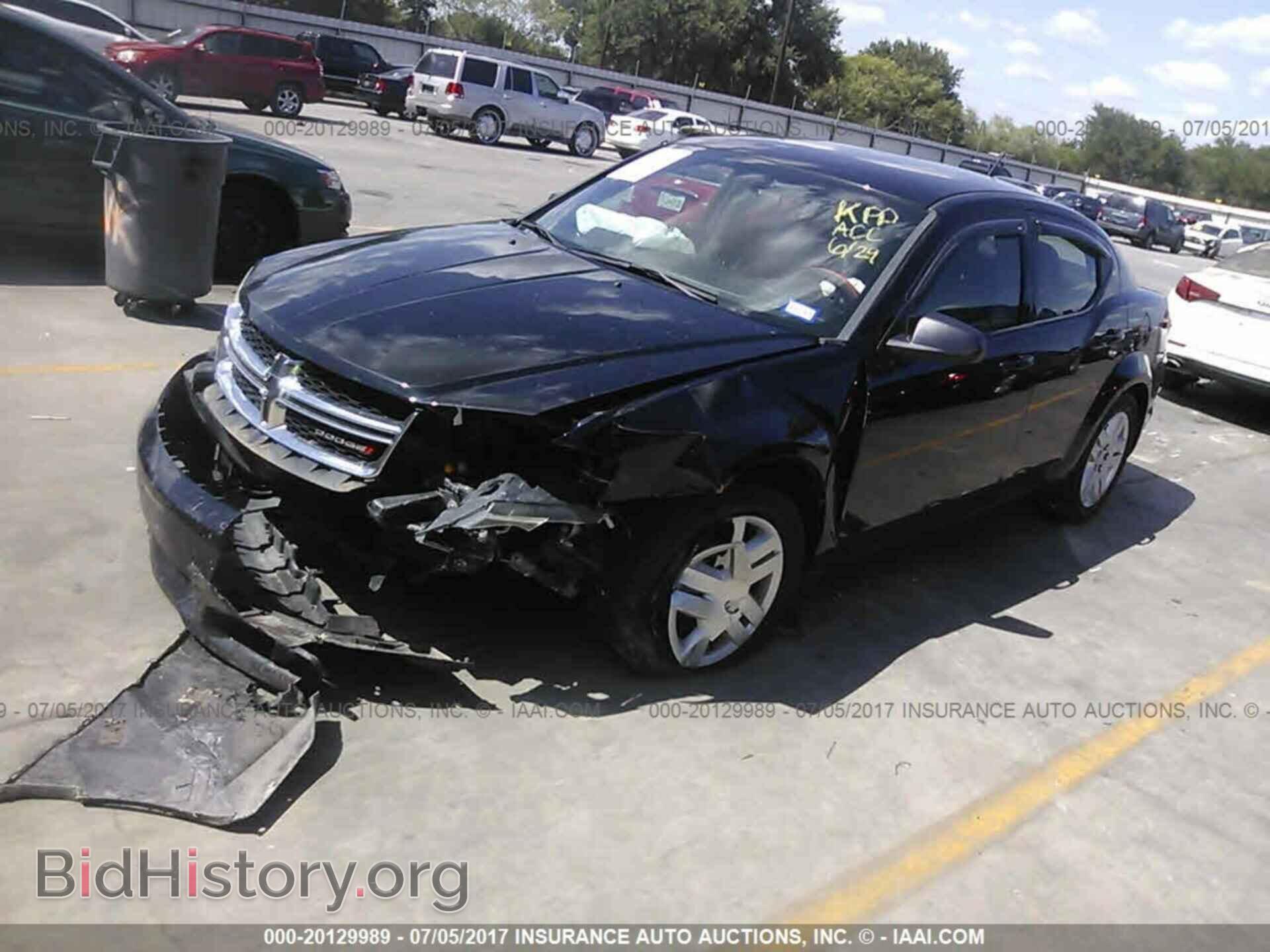 2014 Dodge Avenger - VIN: 1C3CDZAG1EN234132 - Фото 2