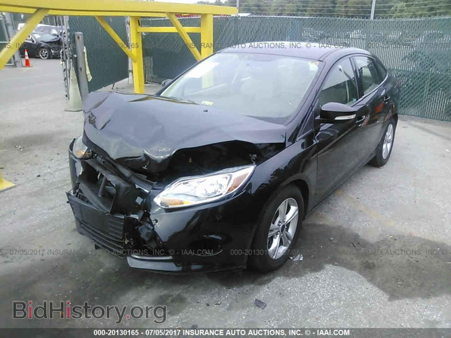 2014 Ford Focus - VIN: 1FADP3F22EL308855 - Photo 2