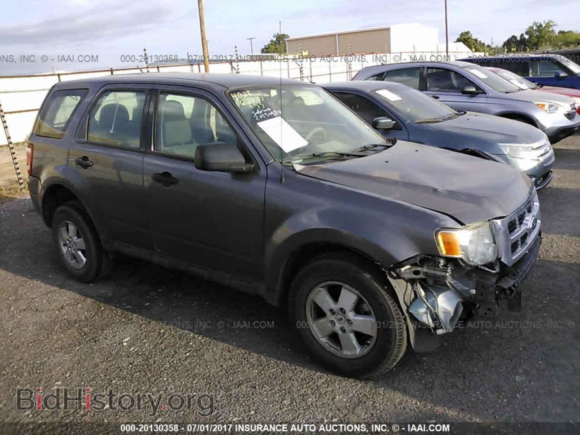Фотография 1FMCU0C73BKB23725 - Ford Escape 2011
