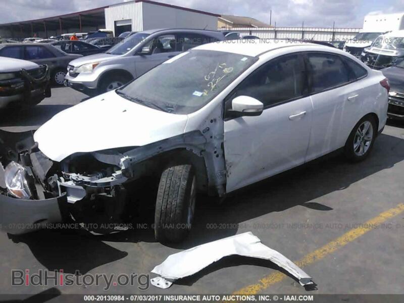 2014 Ford FOCUS (VIN 1FADP3F20EL109240) — фото 2 из 10