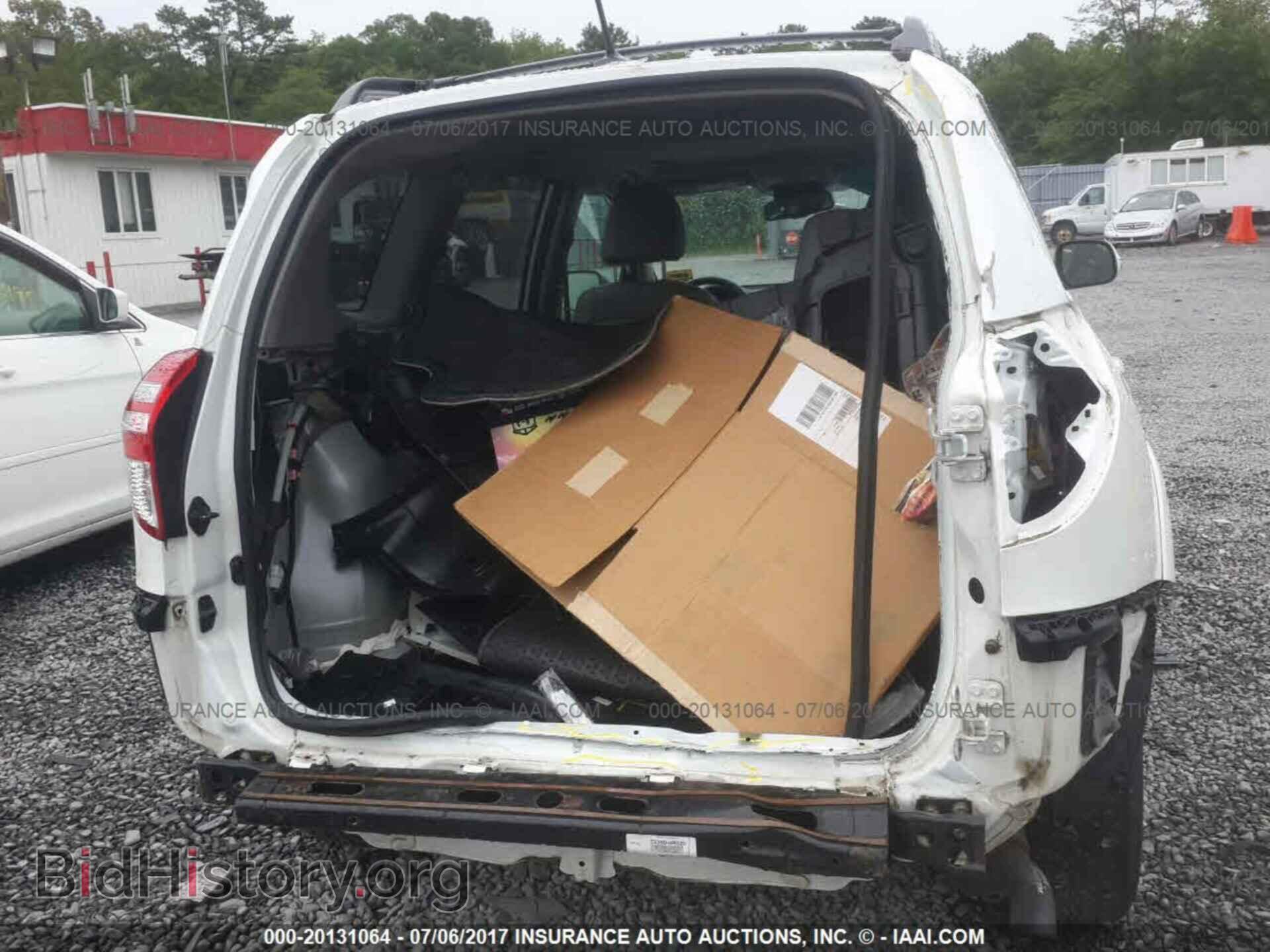 2011 Toyota Rav4 - VIN: 2T3DF4DV3BW169781 - Photo 6