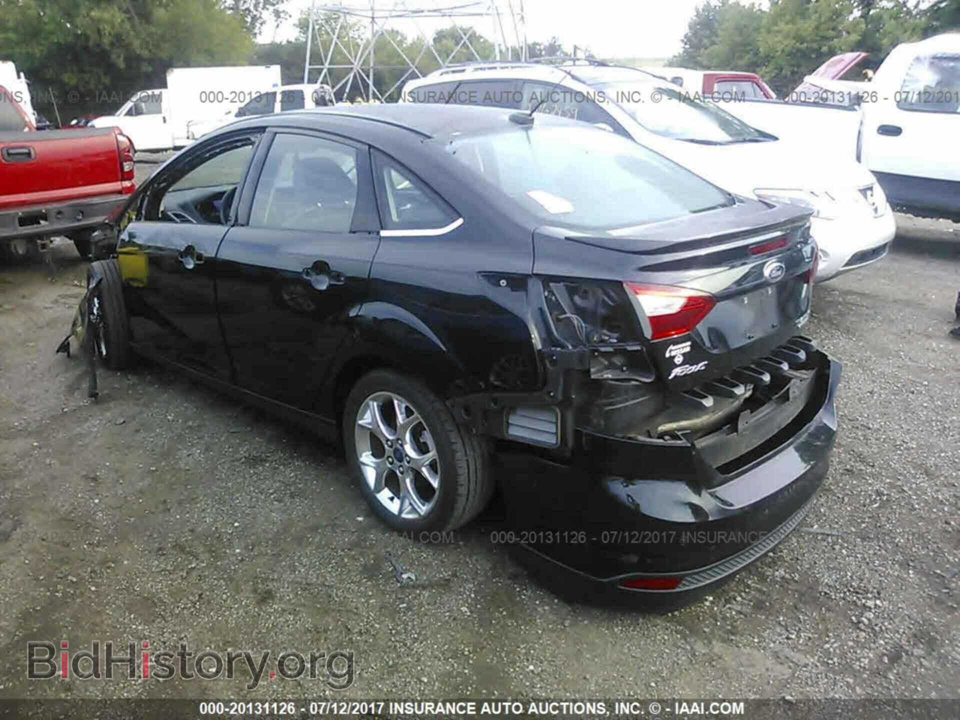 2013 Ford Focus - VIN: 1FADP3J27DL135890 - Photo 3