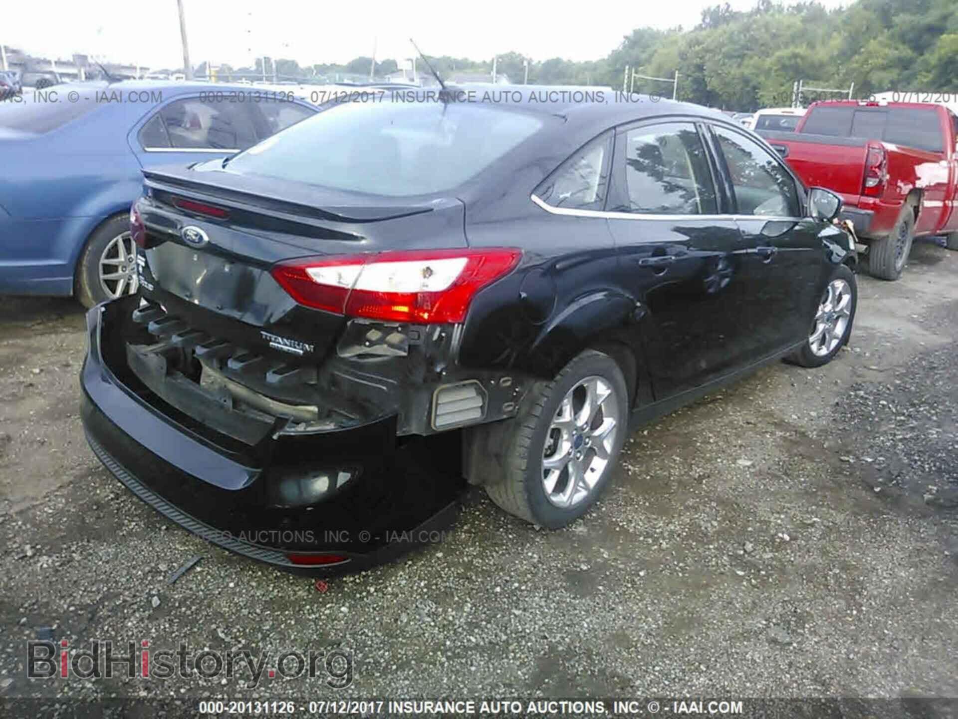 2013 Ford Focus - VIN: 1FADP3J27DL135890 - Photo 4