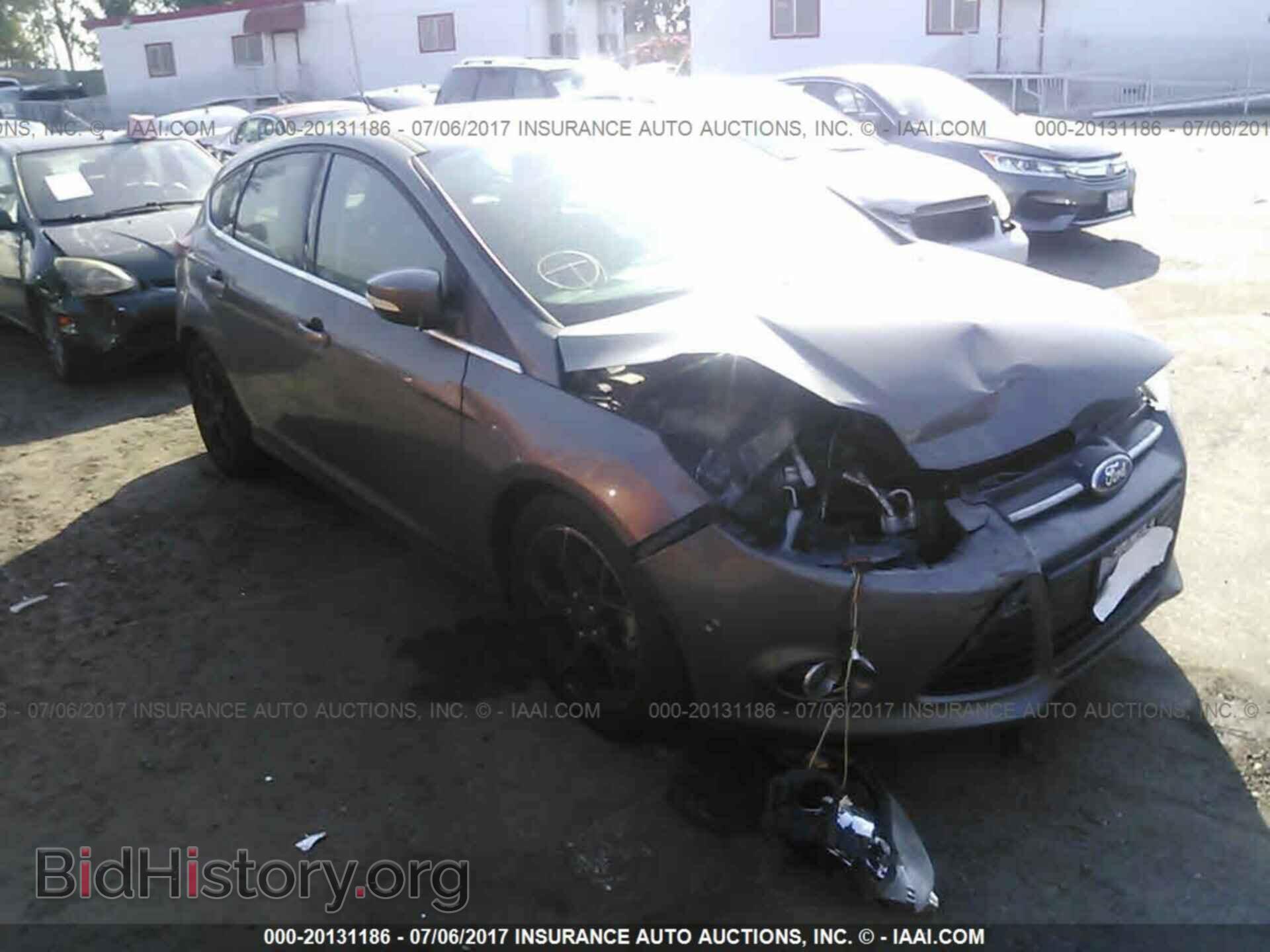 Photo 1FAHP3N2XCL267875 - Ford Focus 2012