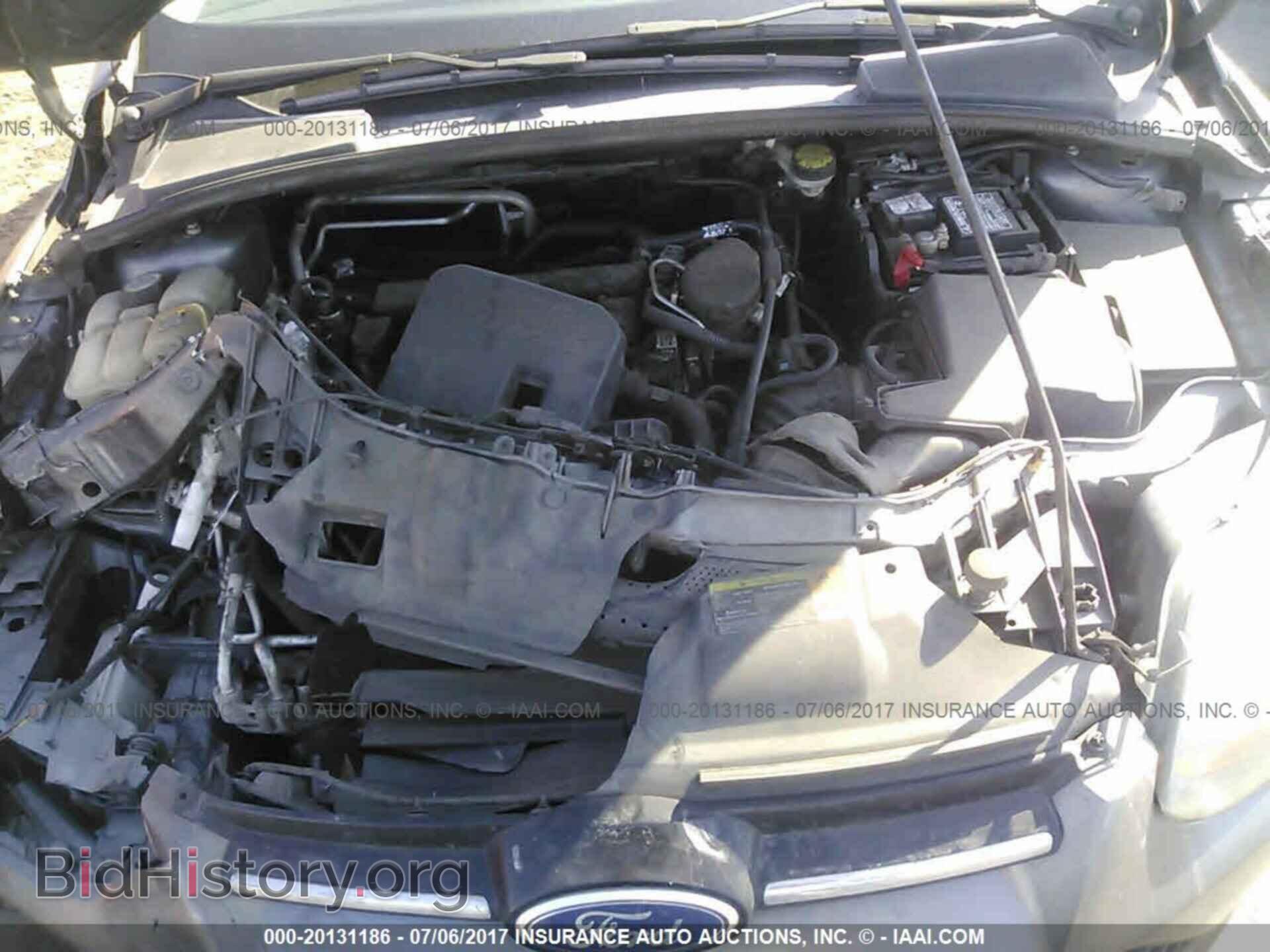 2012 Ford Focus - VIN: 1FAHP3N2XCL267875 - Photo 10