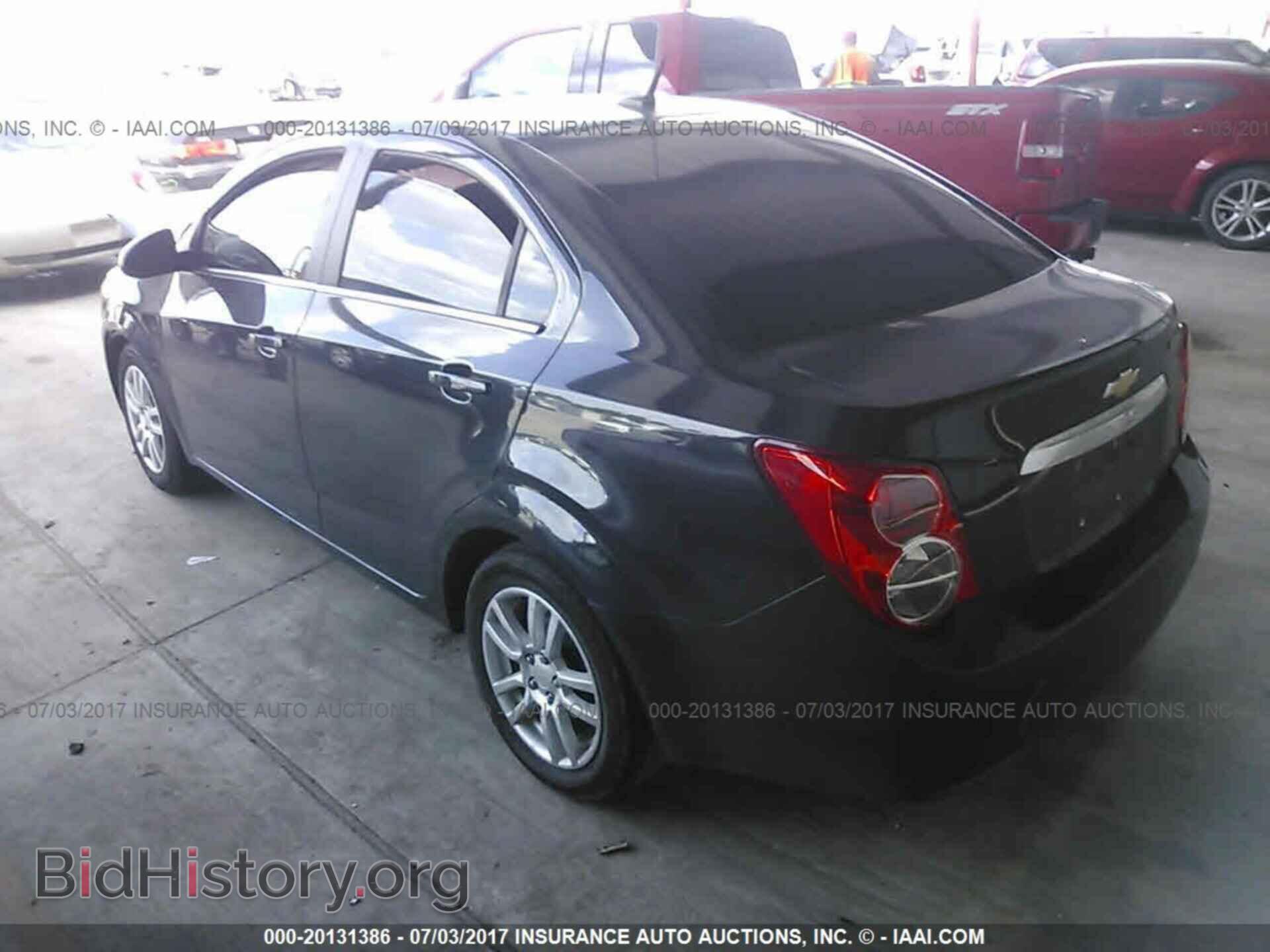 2013 Chevrolet Sonic - VIN: 1G1JC5SH6D4135471 - Фото 3