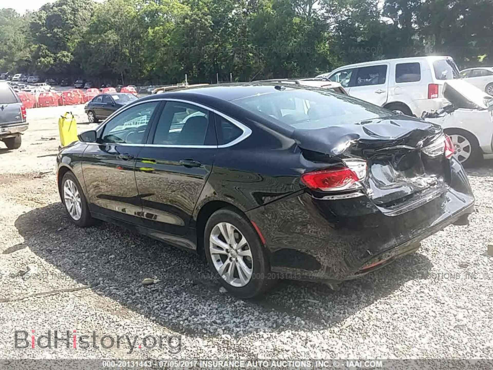 2015 Chrysler 200 - VIN: 1C3CCCAB7FN553928 - Photo 3