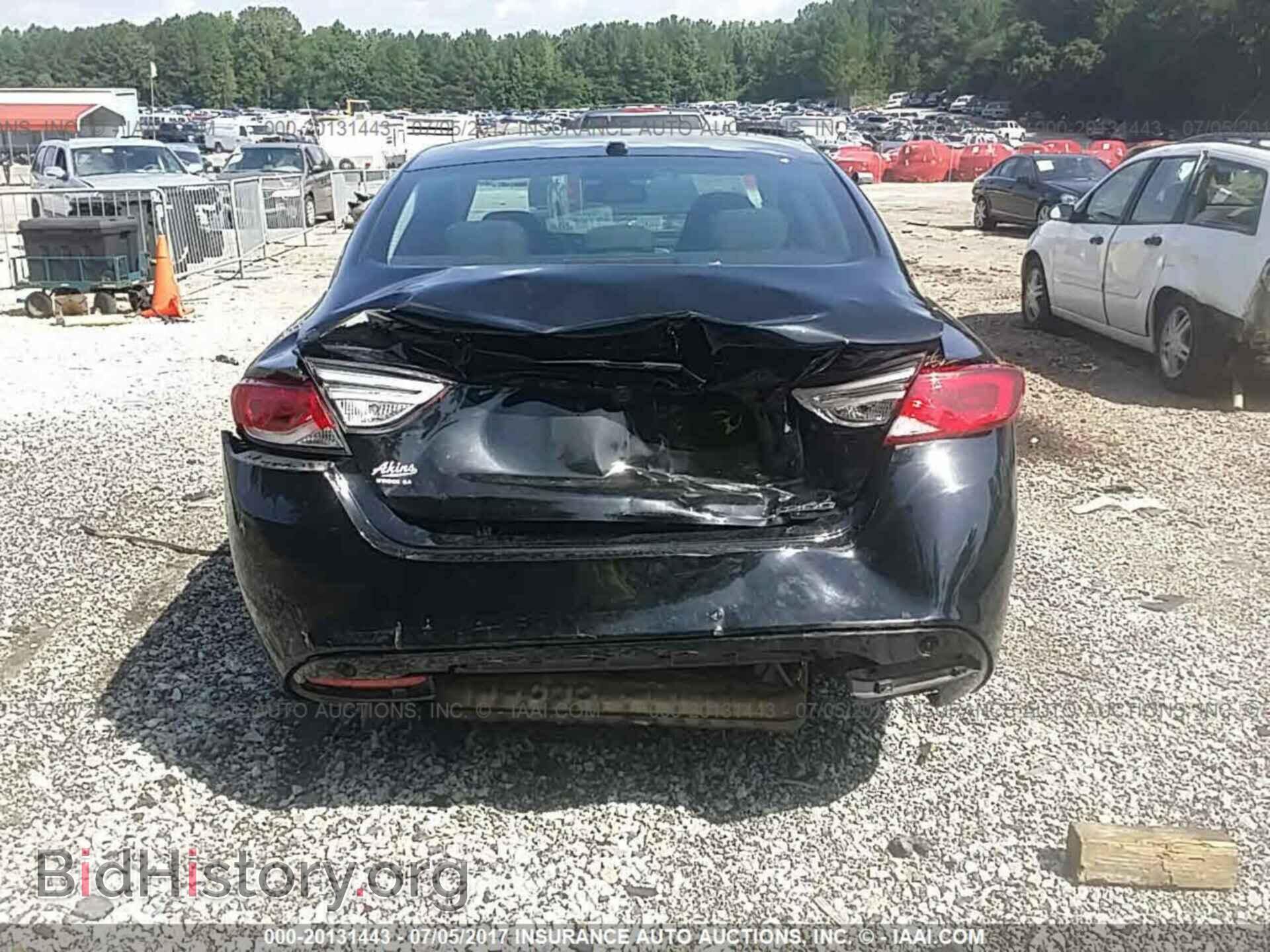 2015 Chrysler 200 - VIN: 1C3CCCAB7FN553928 - Photo 6