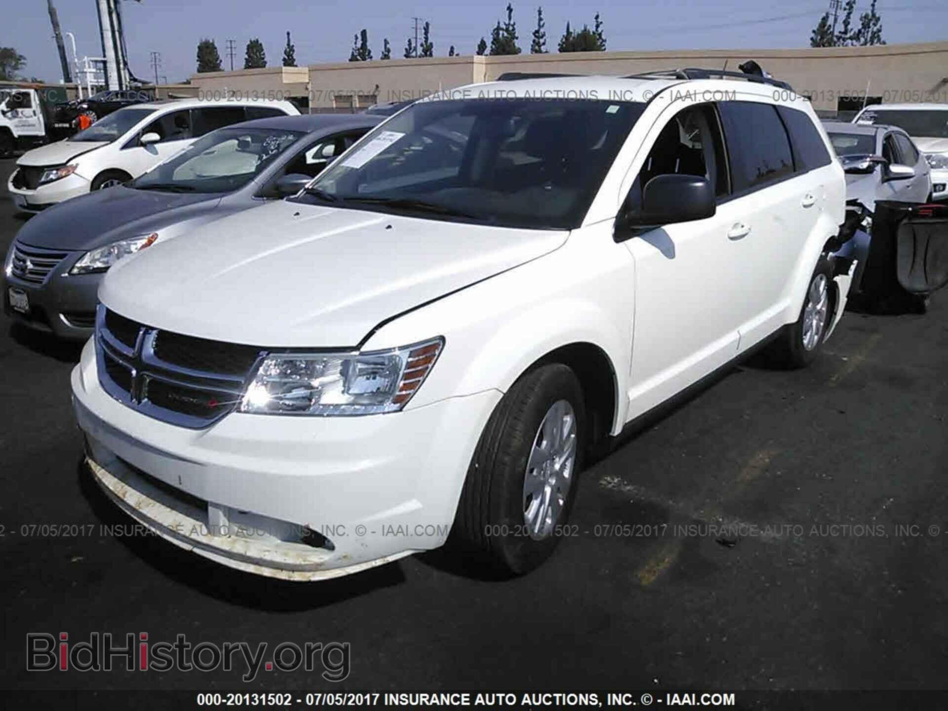 2017 Dodge Journey - VIN: 3C4PDCAB7HT525950 - Фото 2