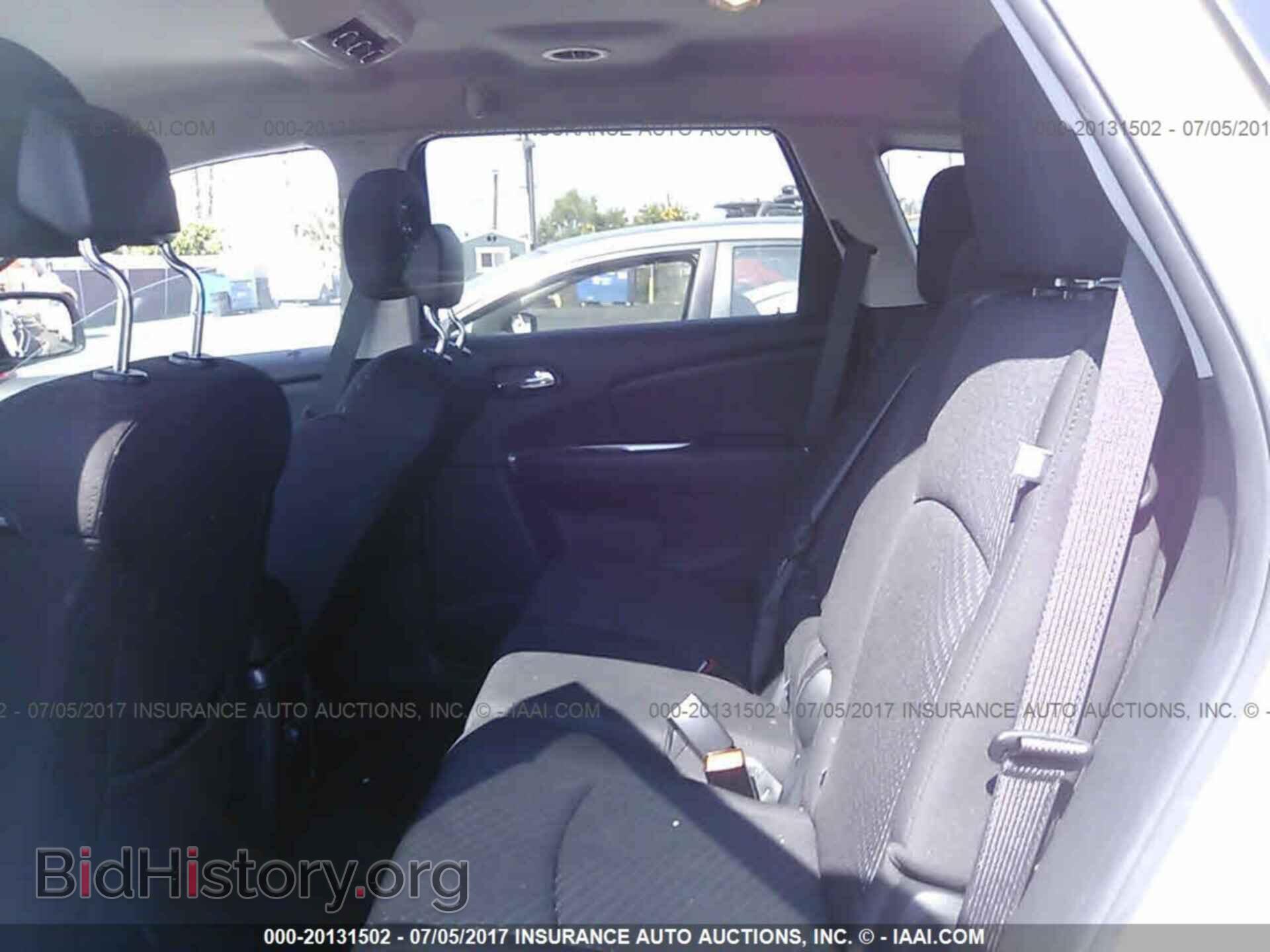 2017 Dodge Journey - VIN: 3C4PDCAB7HT525950 - Фото 8