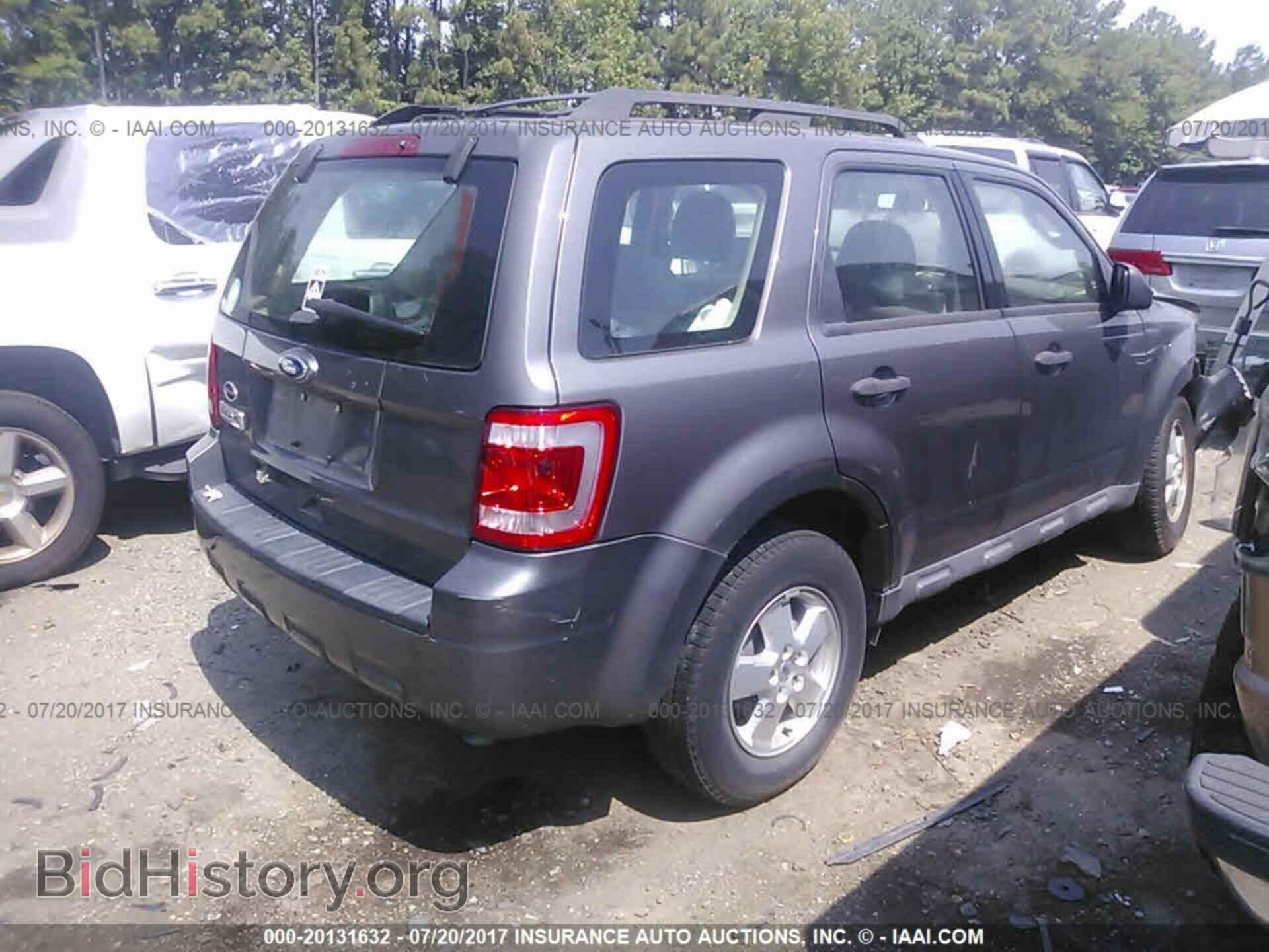 2011 Ford Escape - VIN: 1FMCU0C78BKC60465 - Фото 4