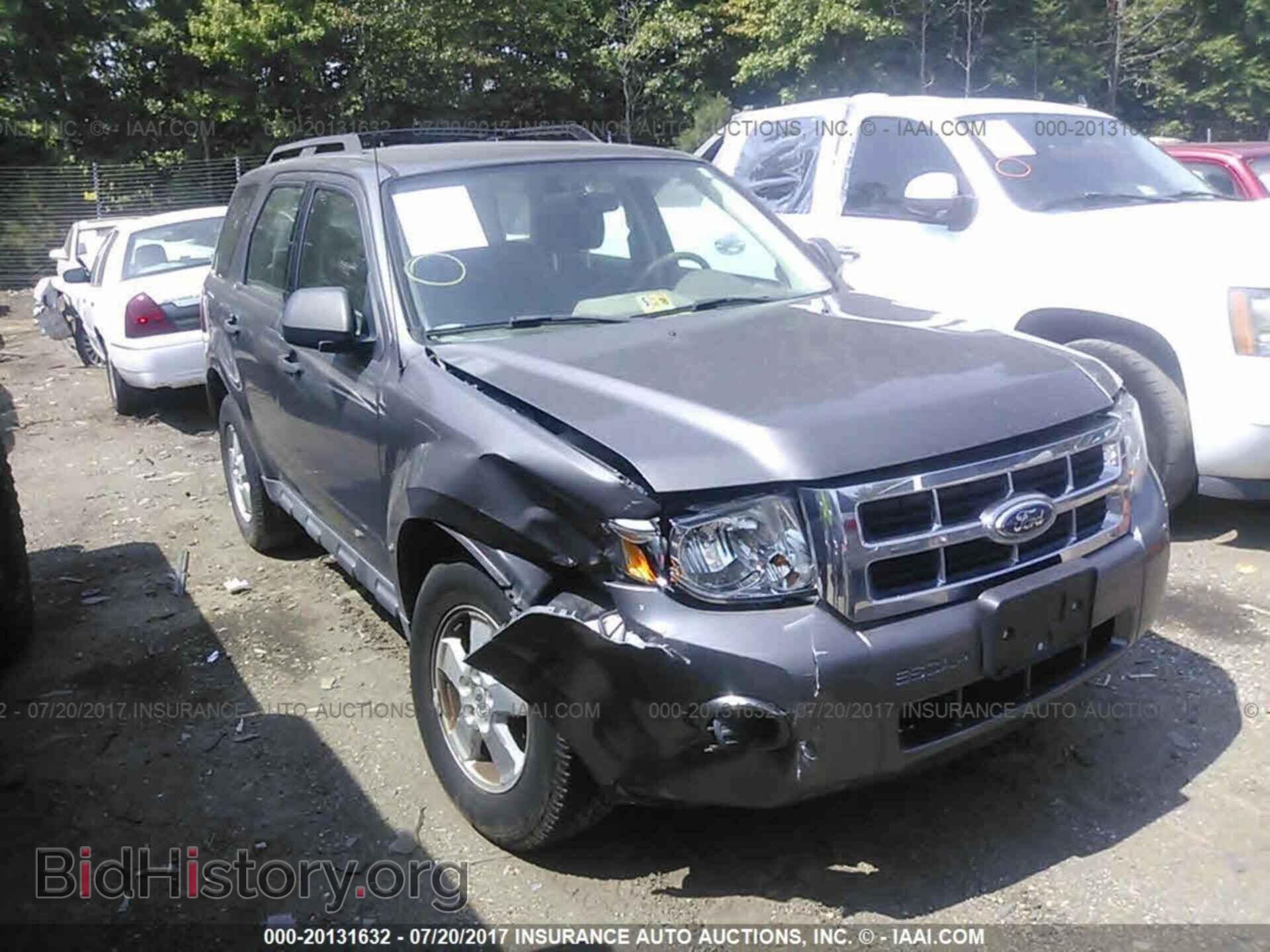 2011 Ford Escape - VIN: 1FMCU0C78BKC60465 - Фото 6