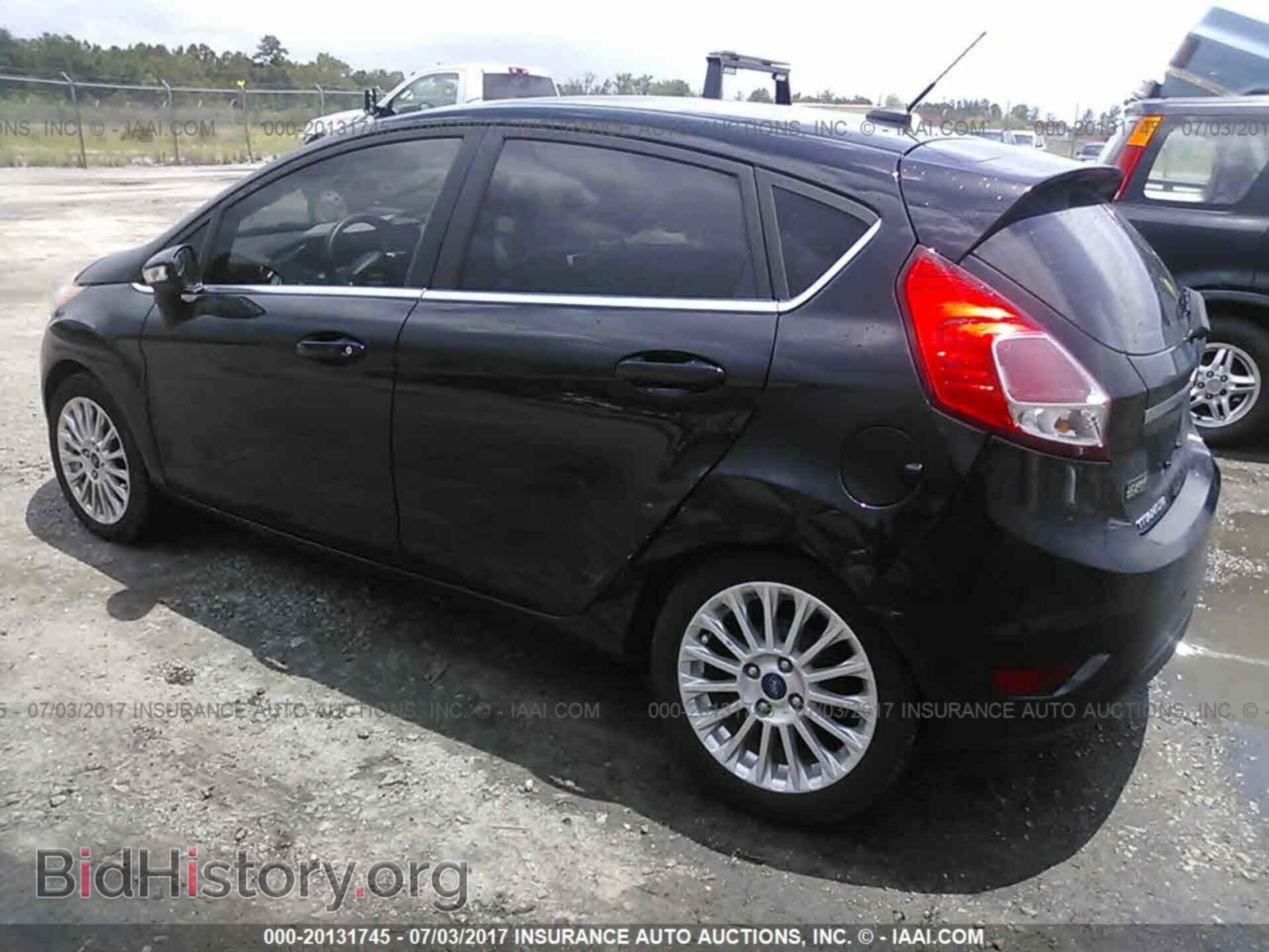 2016 Ford Fiesta - VIN: 3FADP4FJ2GM142464 - Фото 3