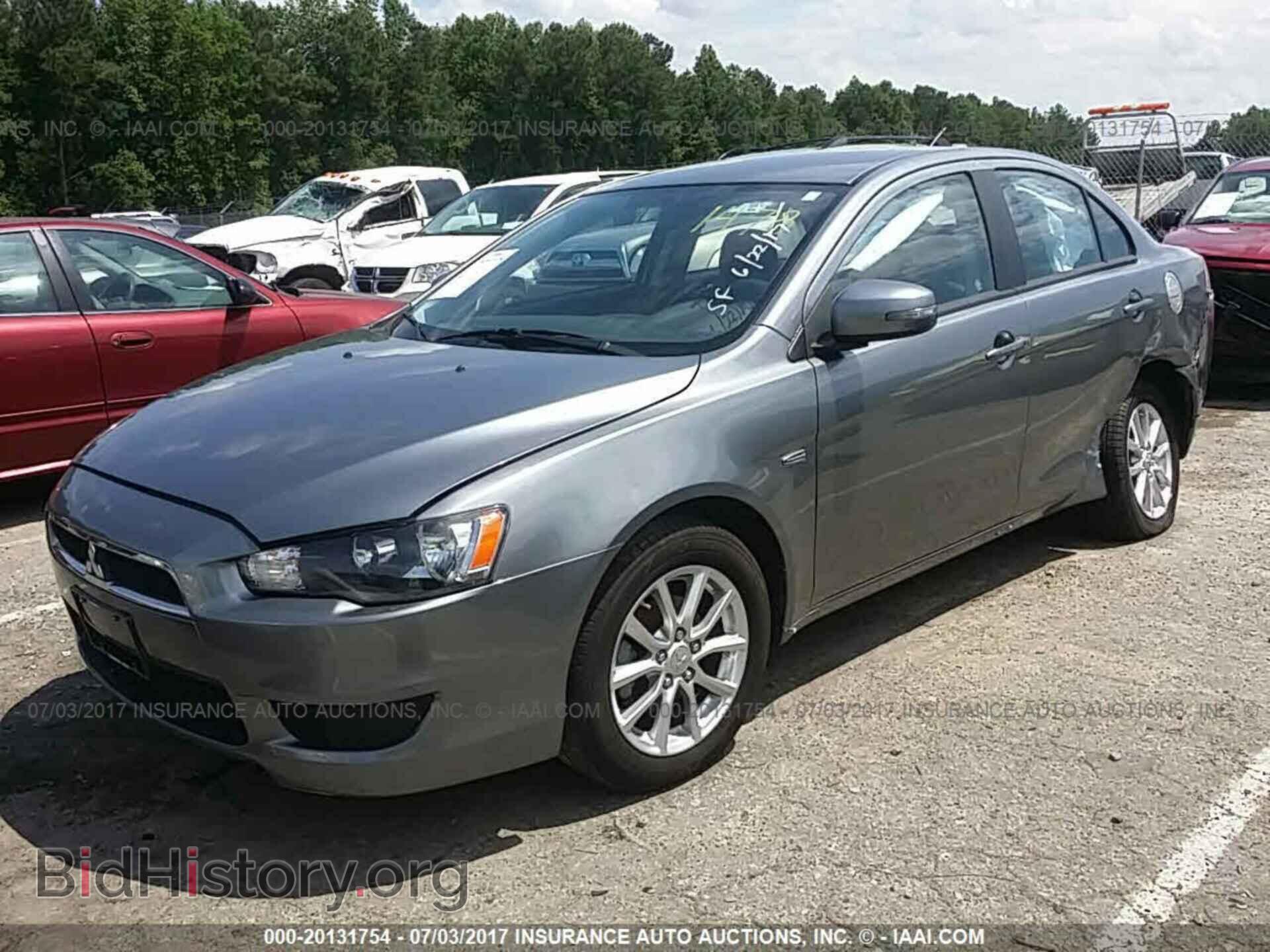 2015 Mitsubishi Lancer - VIN: JA32U2FU2FU026747 - Фото 2