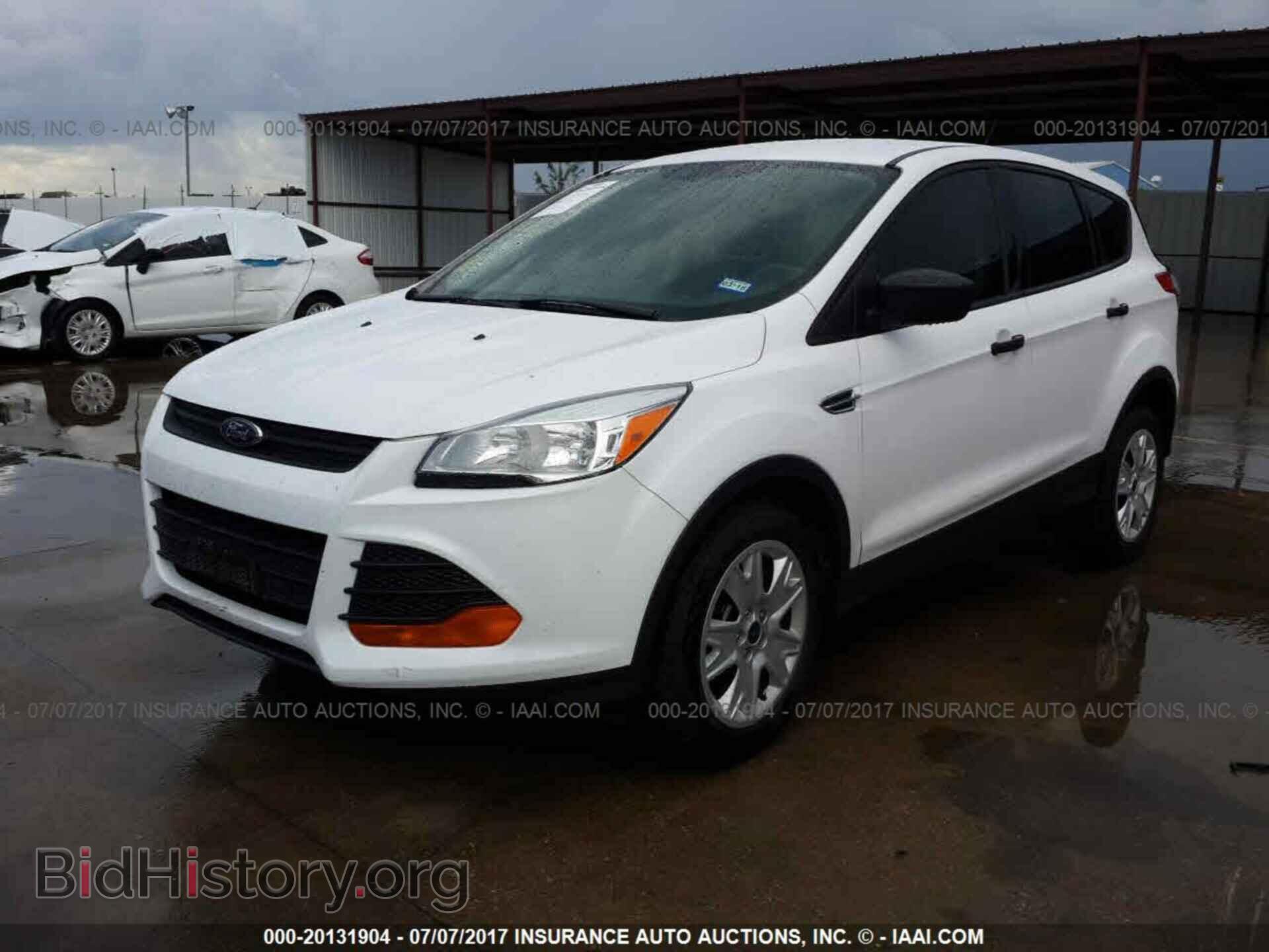 2014 Ford Escape - VIN: 1FMCU0F72EUC67545 - Photo 2