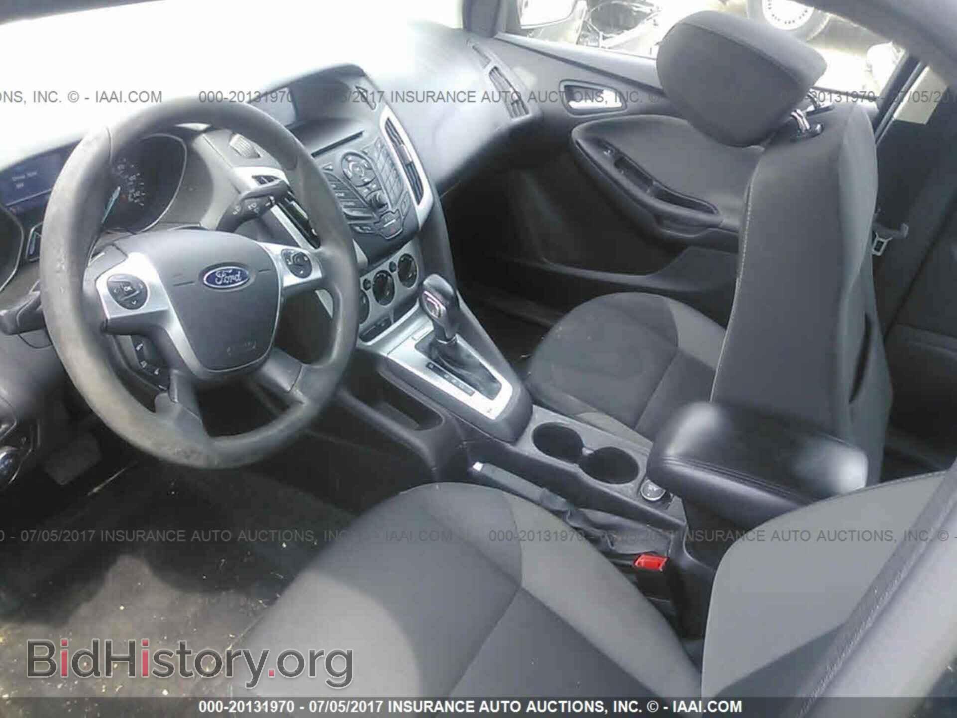 2014 Ford Focus - VIN: 1FADP3F28EL147802 - Photo 5