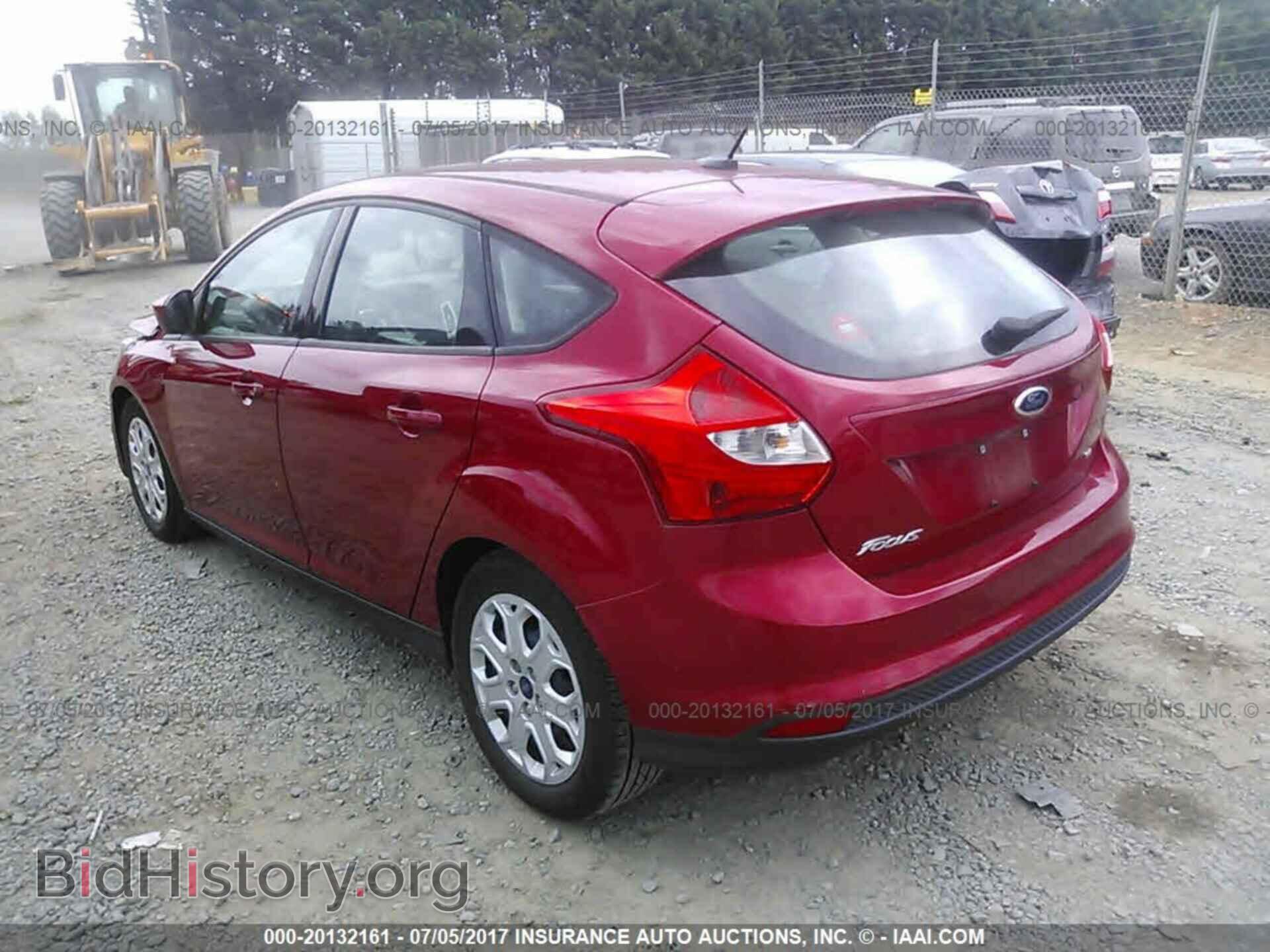 2012 Ford Focus - VIN: 1FAHP3K22CL370230 - Photo 3