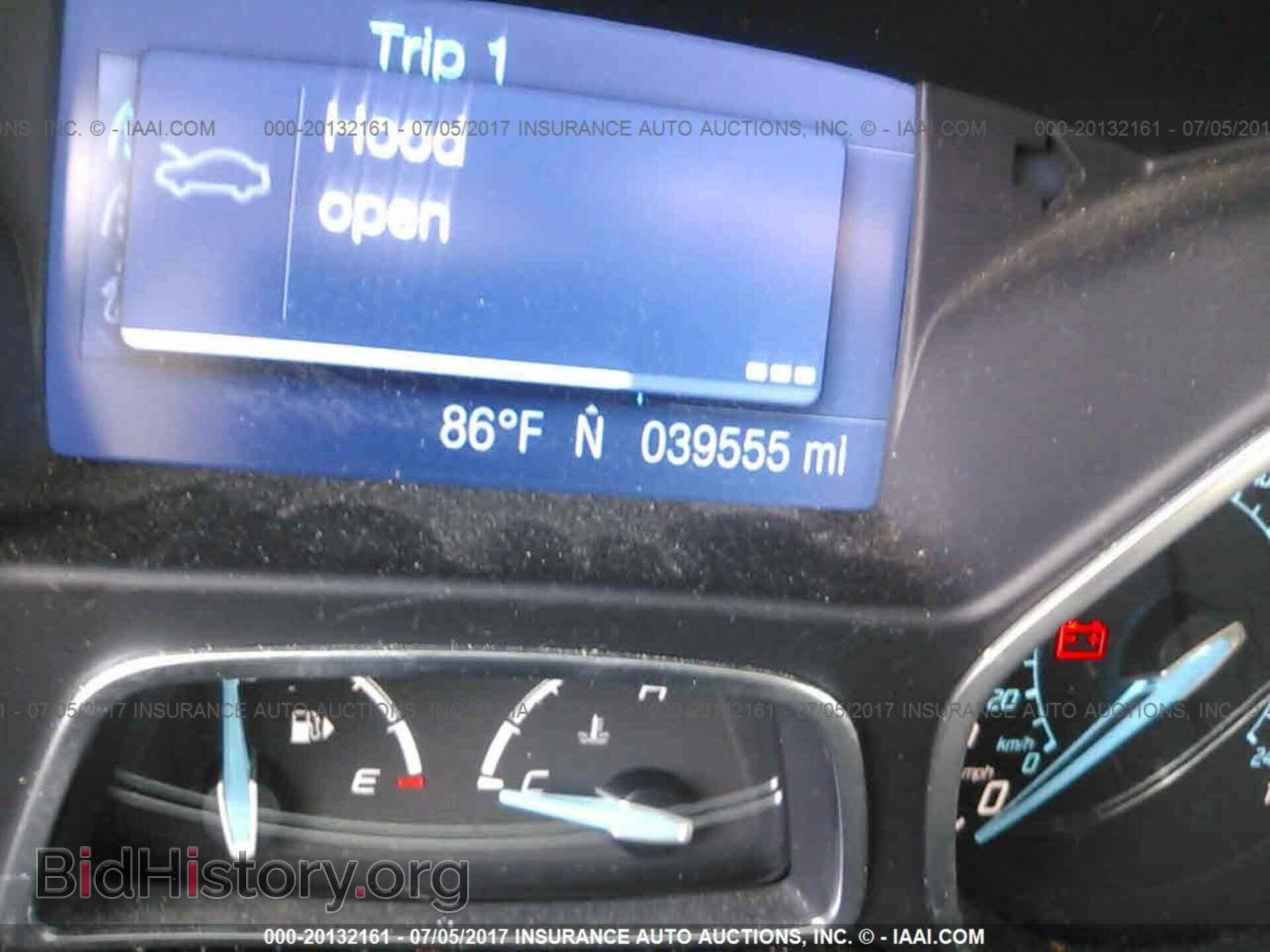 2012 Ford Focus - VIN: 1FAHP3K22CL370230 - Photo 7