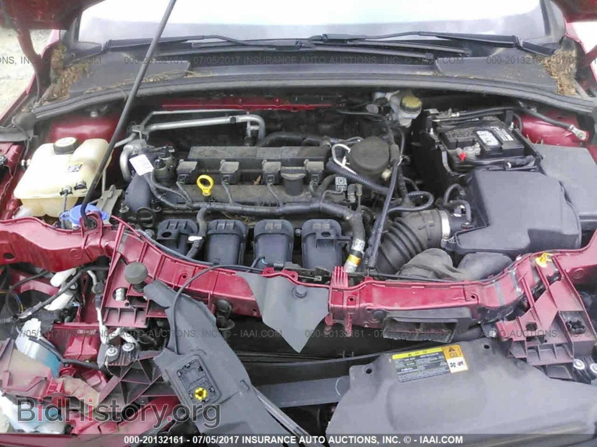 2012 Ford Focus - VIN: 1FAHP3K22CL370230 - Photo 10