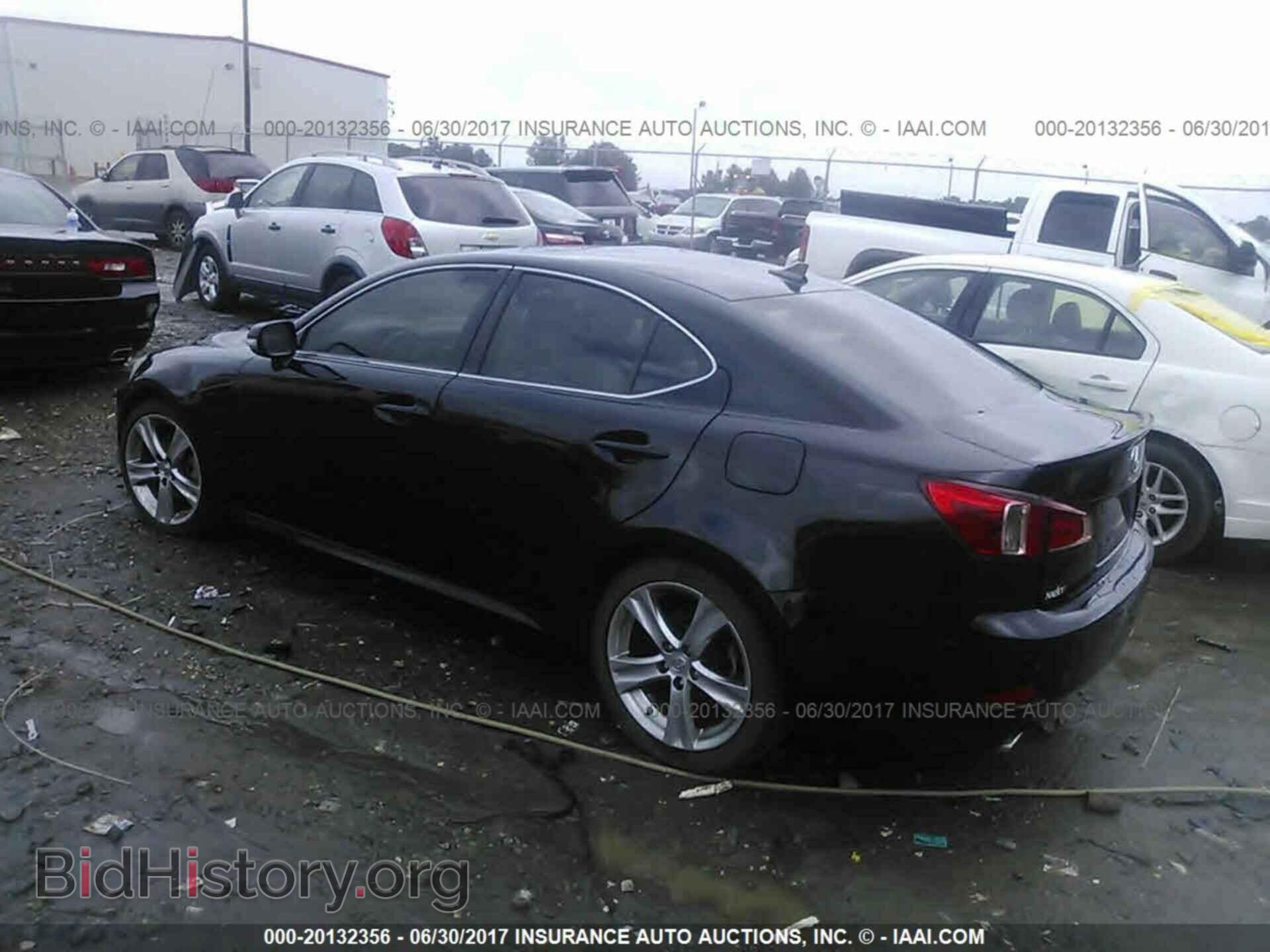 2011 Lexus Is - VIN: JTHBF5C25B5133603 - Photo 3