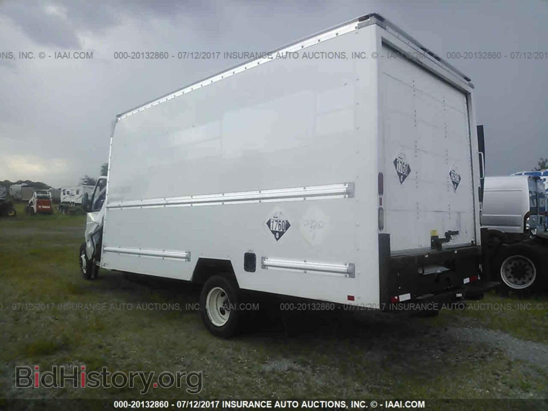 2012 Ford Econoline - VIN: 1FDWE3FS4CDA34411 - Фото 3