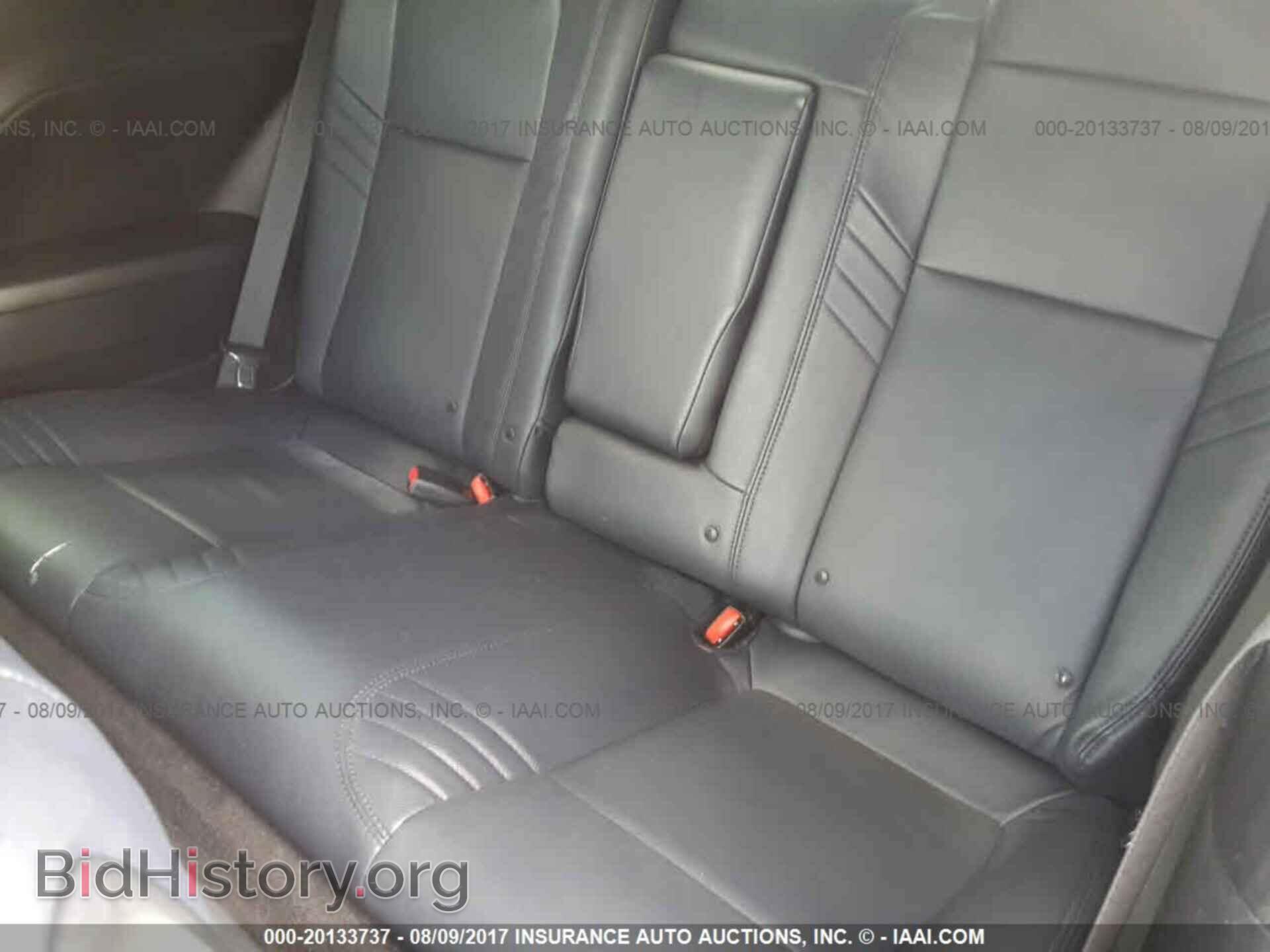 2016 Dodge Challenger - VIN: 2C3CDZAG0GH217589 - Photo 8